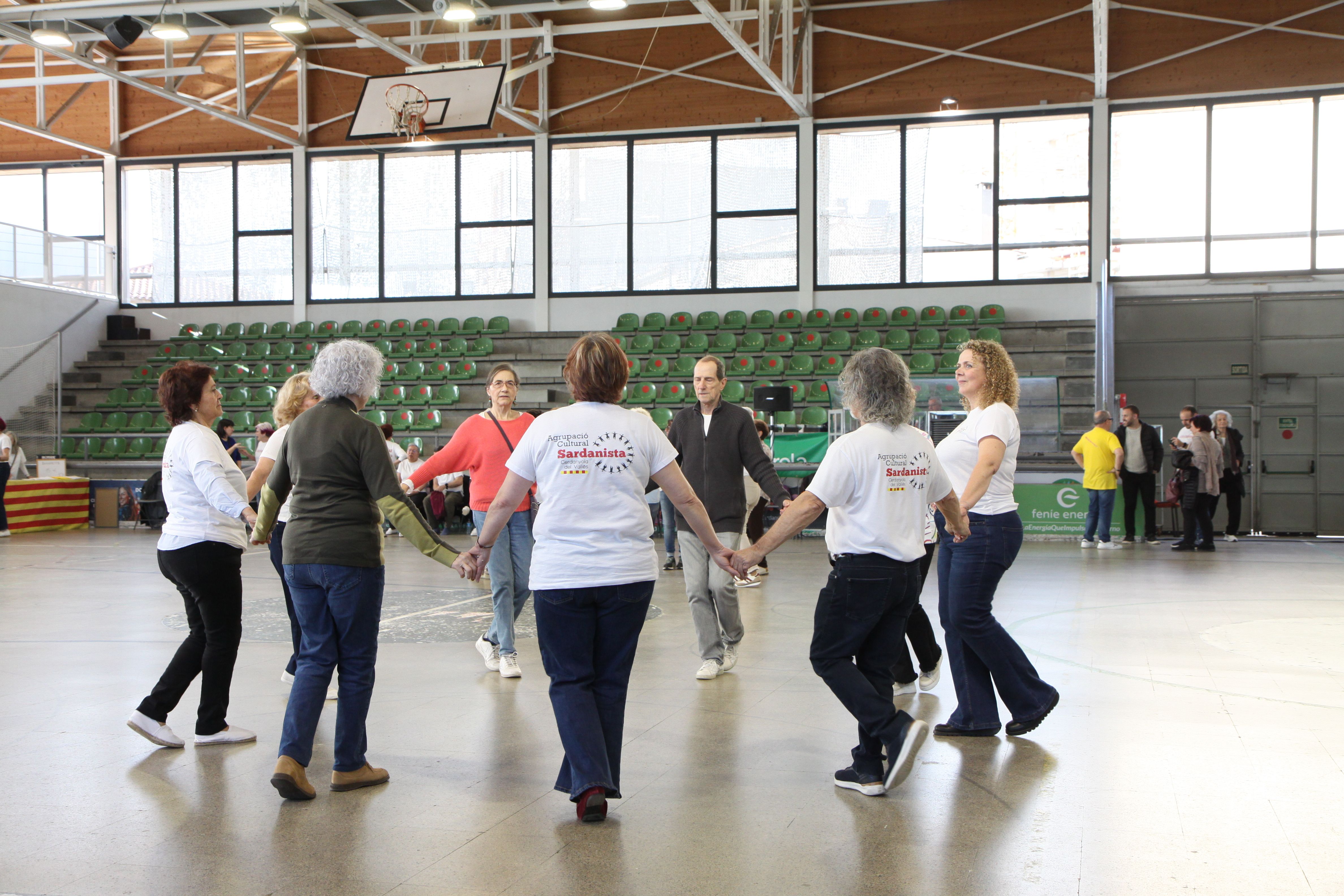 El 52è Aplec de la Sardana de Cerdanyola en imatges. Foto: Laia Jubany