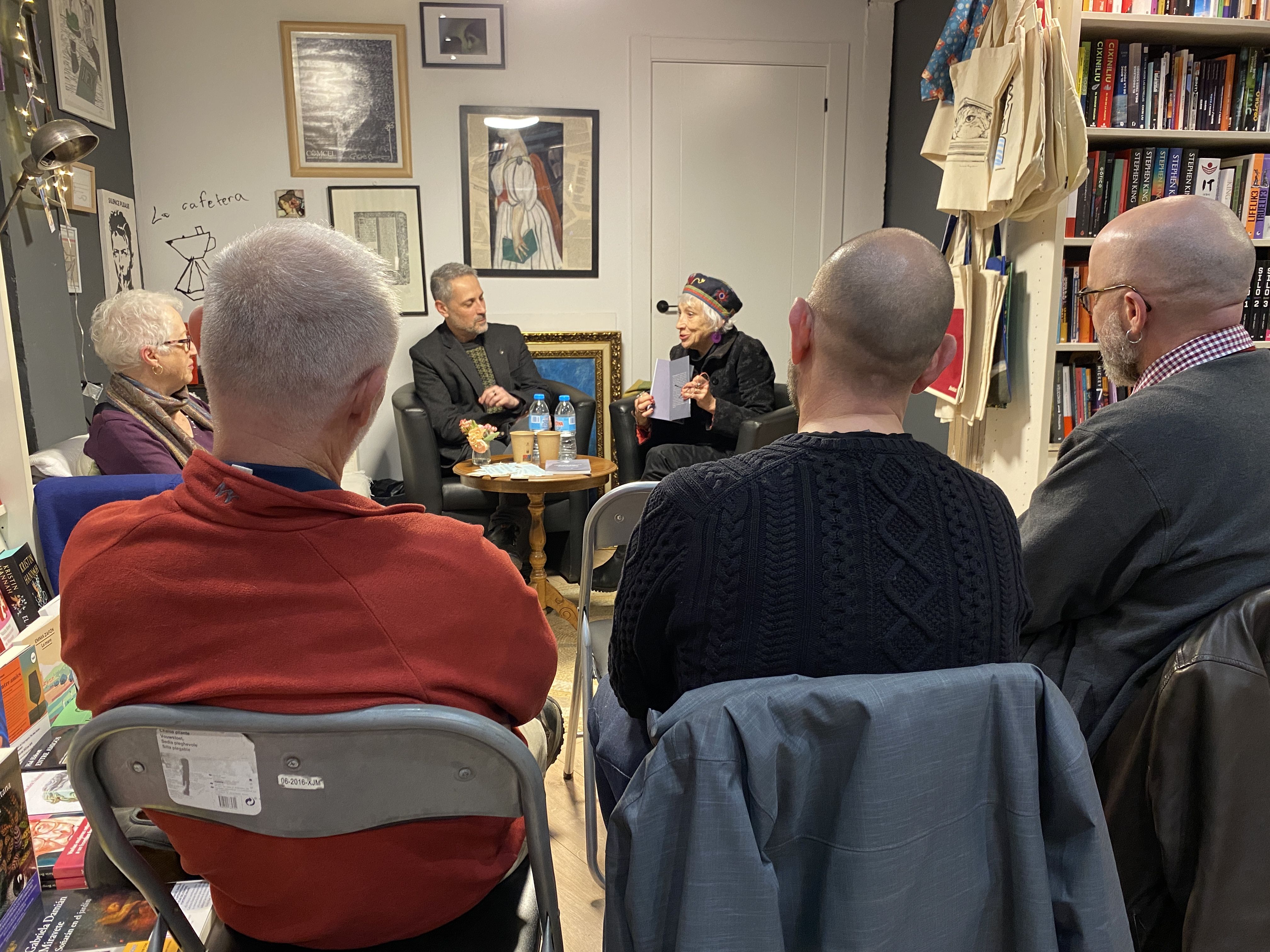 L'historiador de l'art i polític Pere Parramon ha presentat a la llibreria Nova Èfora el seu llibre el seu llibre dedicat a Fridtjof Nansen. FOTO: J.A.H