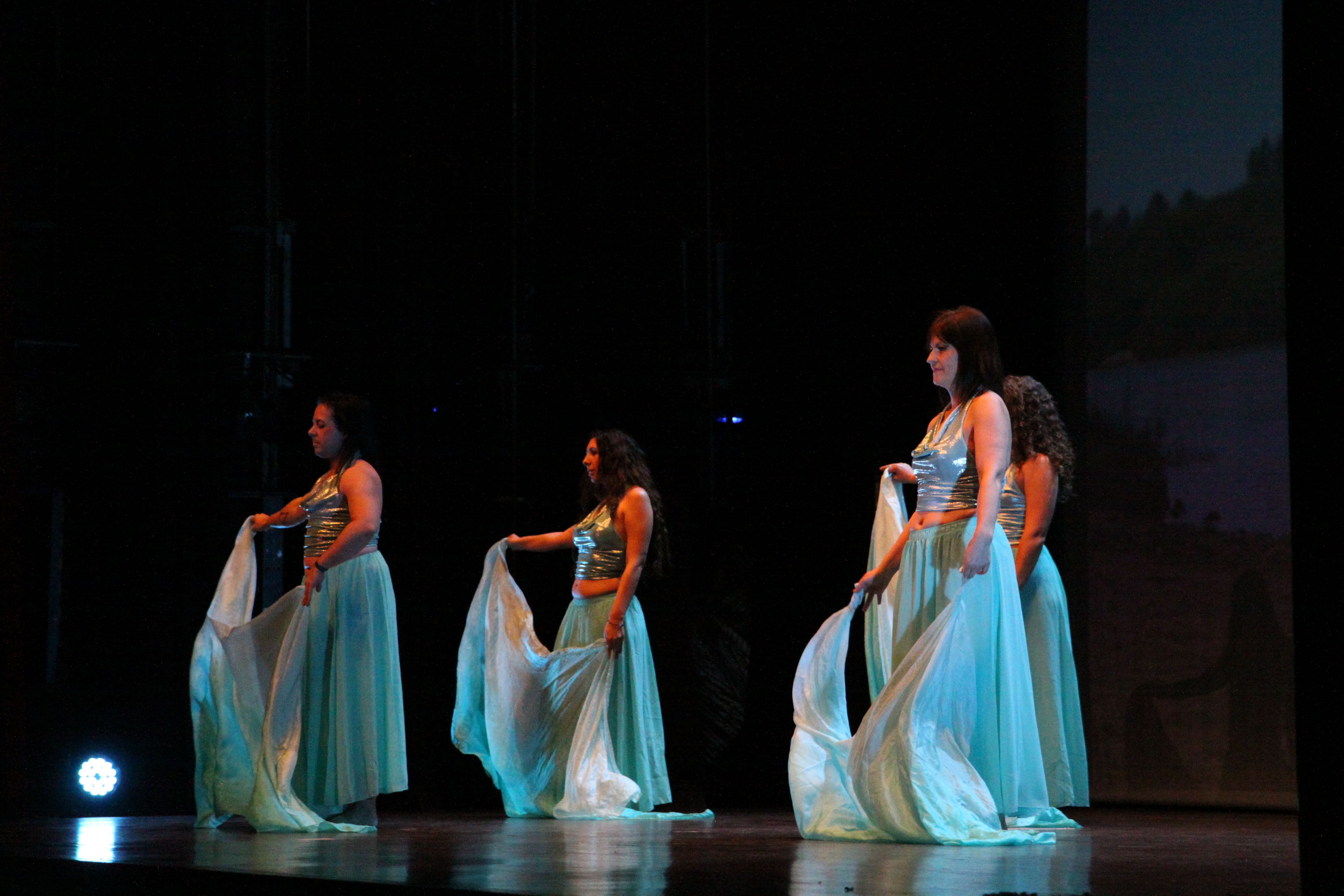 Espectacle de dansa 'El Quinto Elemento'. Foto: Laia Jubany