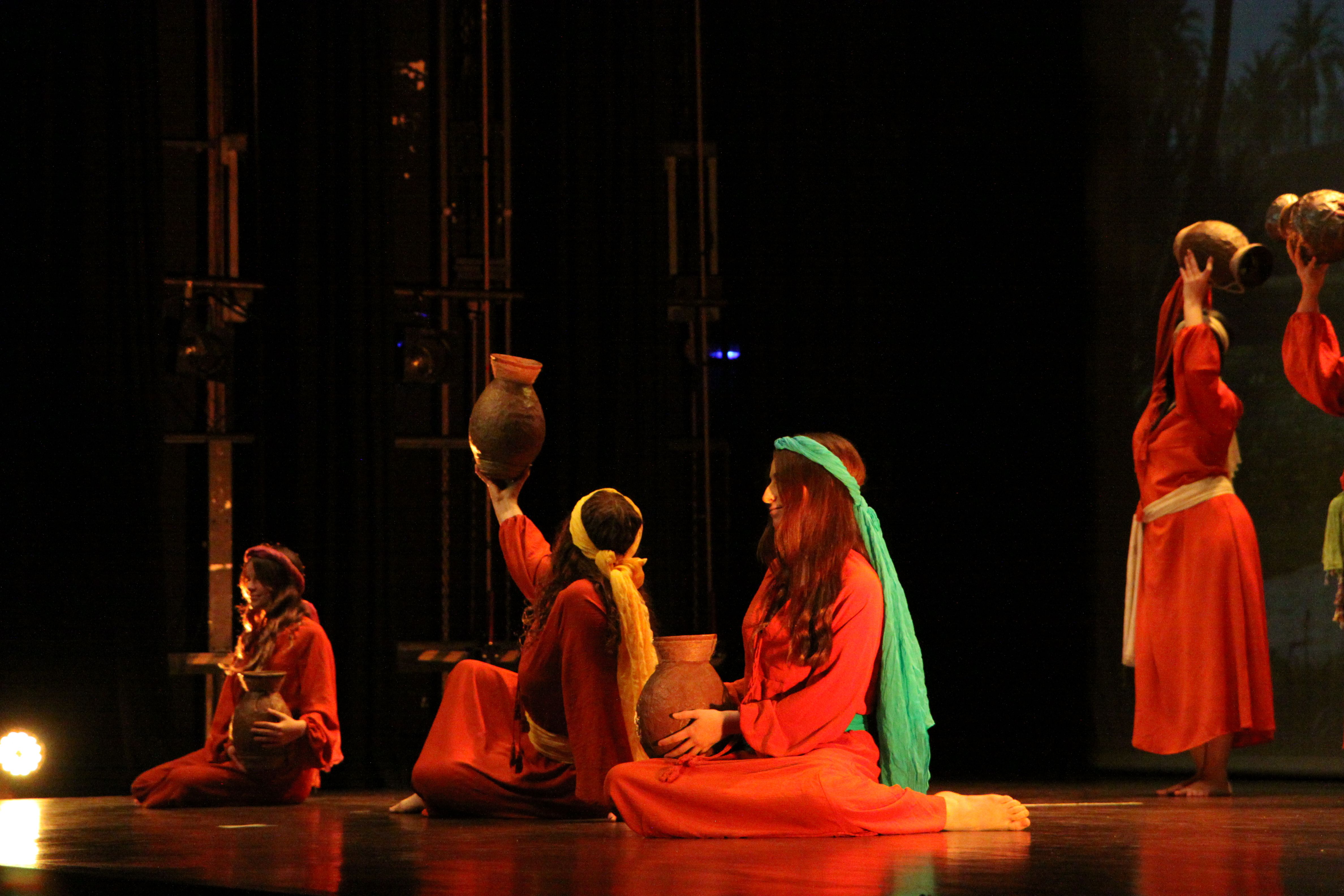 Espectacle de dansa 'El Quinto Elemento'. Foto: Laia Jubany