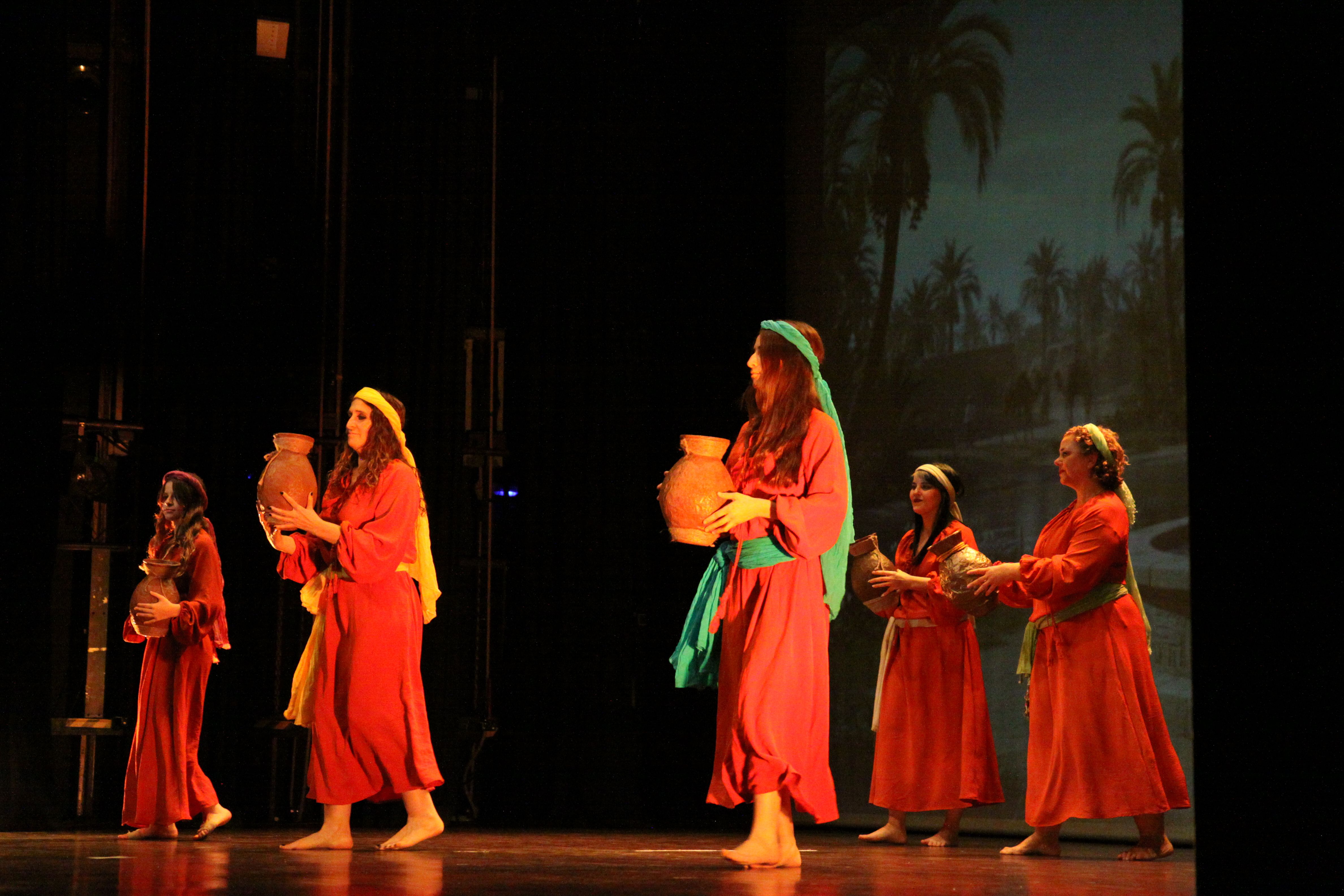 Espectacle de dansa 'El Quinto Elemento'. Foto: Laia Jubany