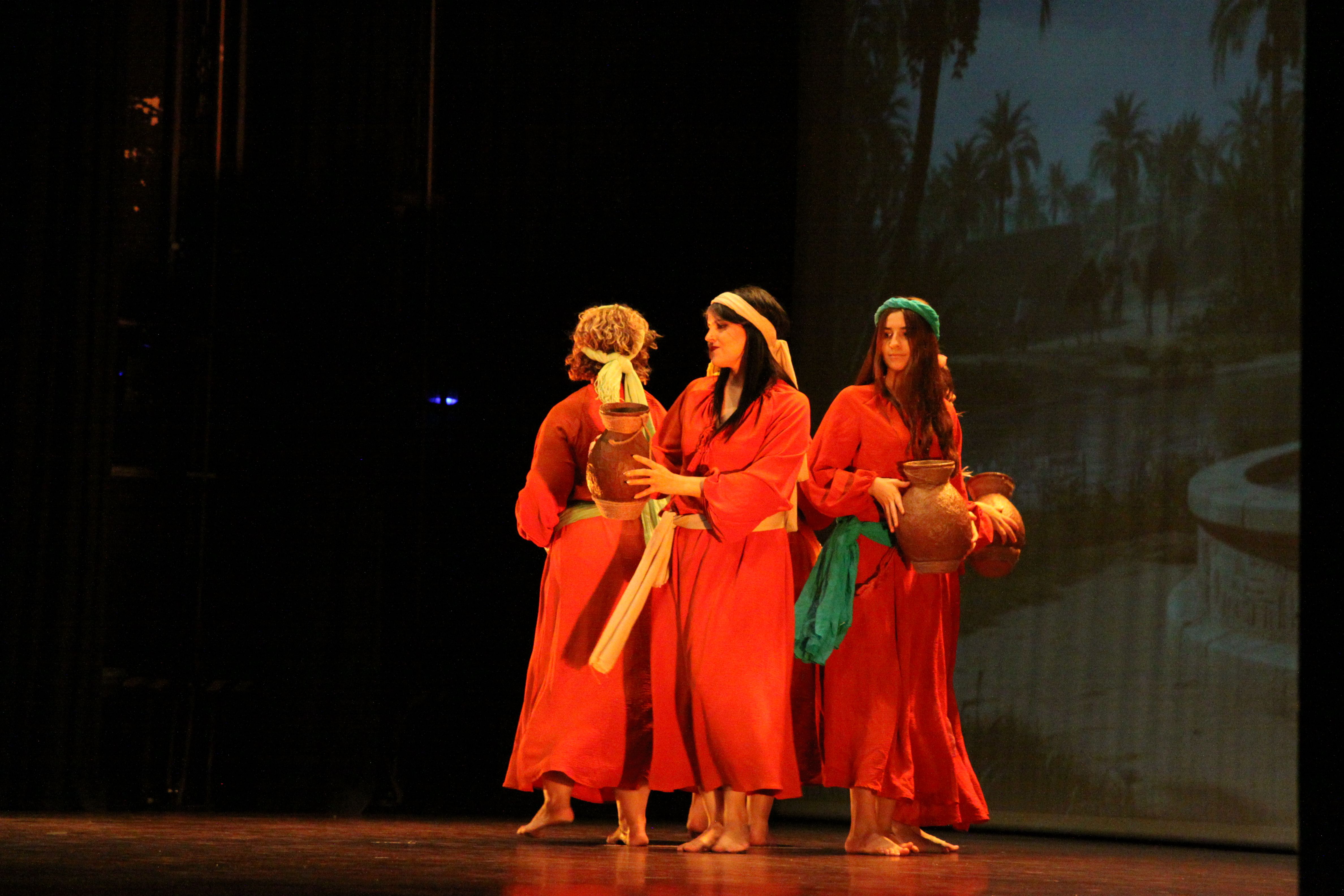 Espectacle de dansa 'El Quinto Elemento'. Foto: Laia Jubany