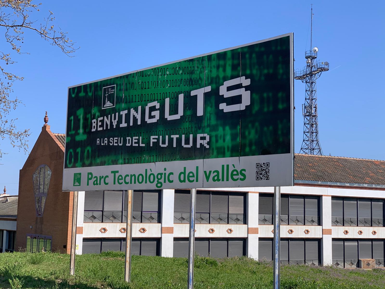Cartell de senyalització del Parc Tecnològic del Vallès, un dels sis àmbits industrials del pla de poligons. FOTO: Judit Josa