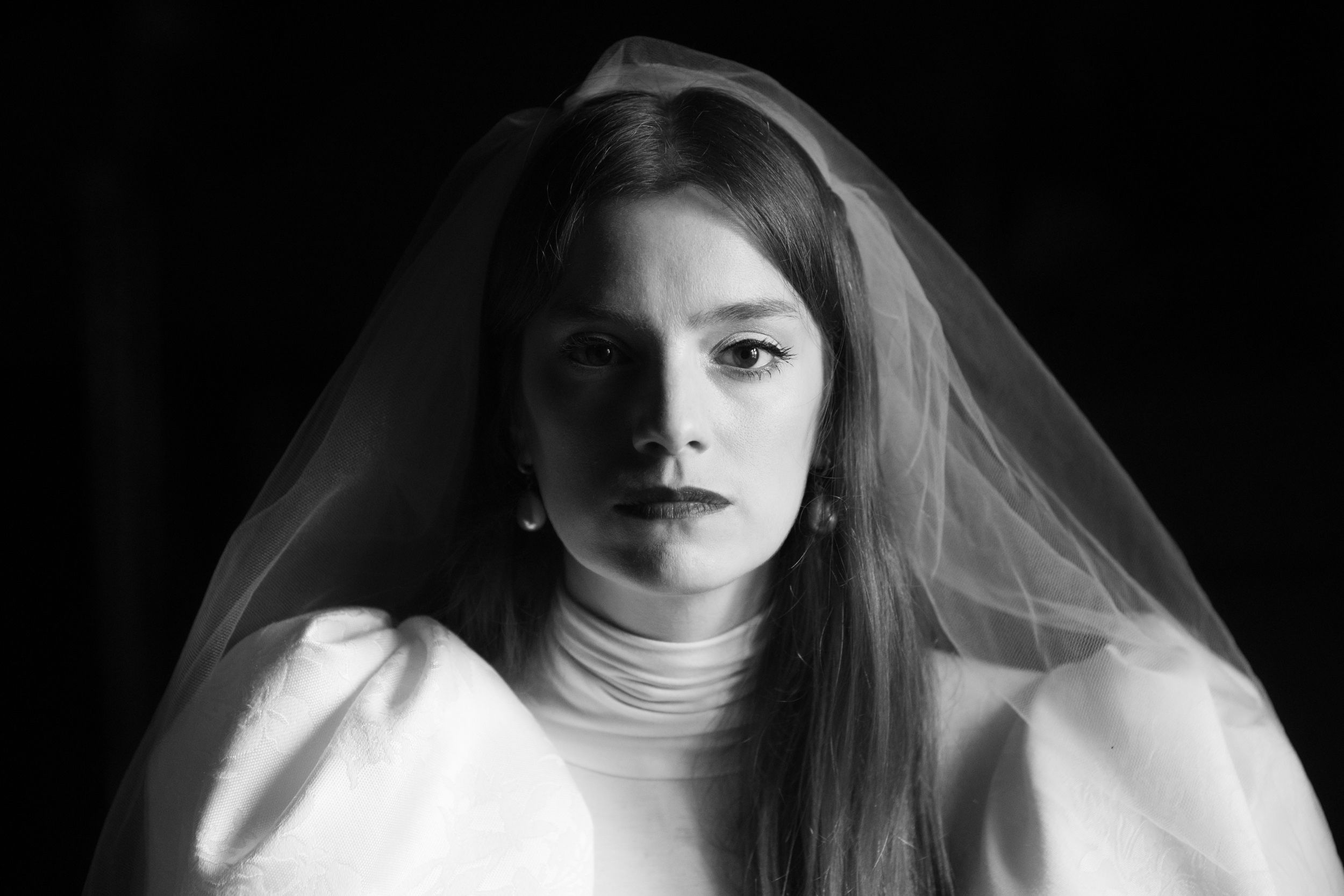 Magalí Sare tampoc no es casa amb cap gènere musical en aquest àlbum. Foto Marta Romaní