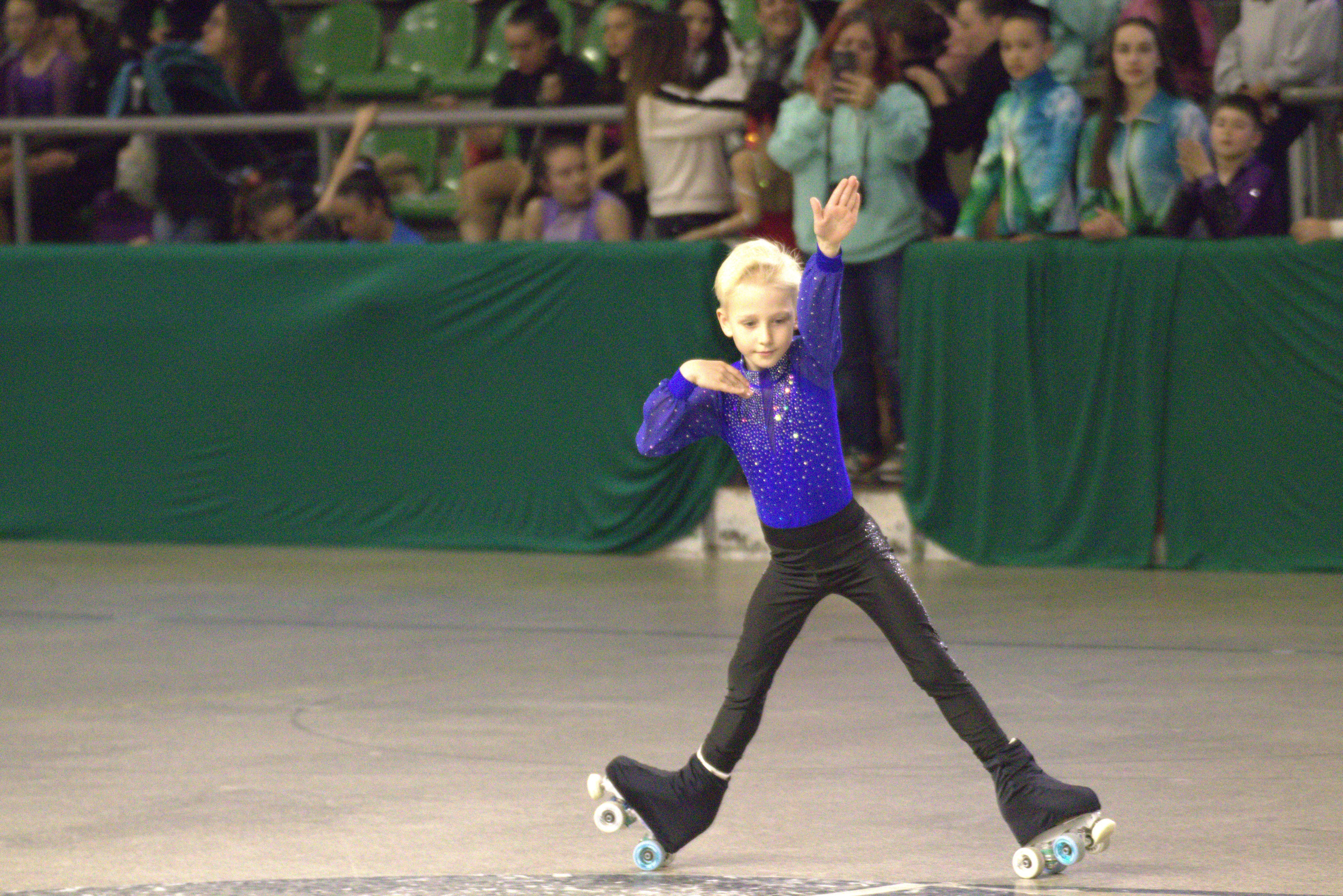 Patinadors i patinadores participen al Trofeu Amistat 2026 del CPACV. FOTO: Marc Mata