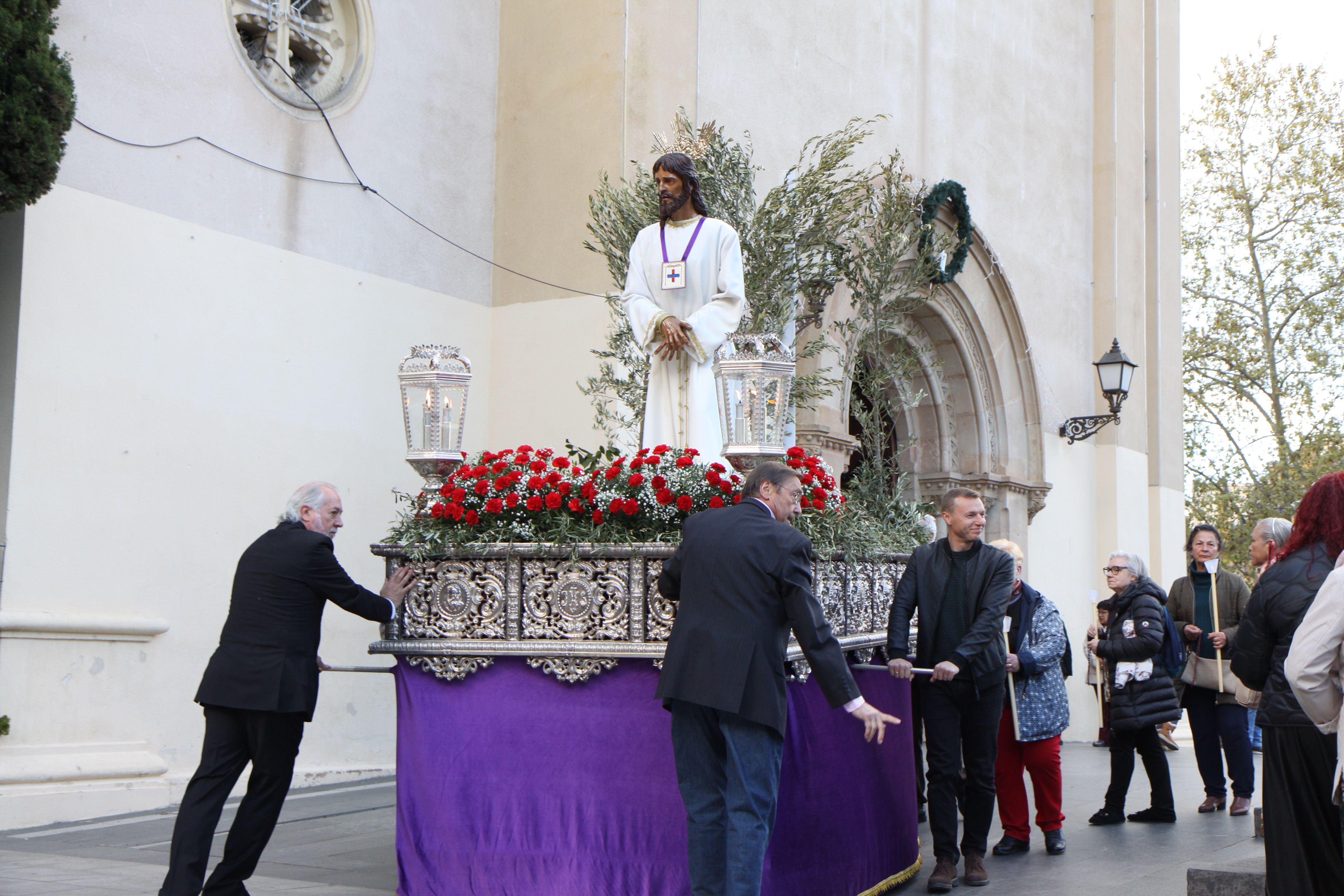 Imatges de la processó de Jesús Captiu aquest Dimecres Sant. Foto: Laia Jubany
