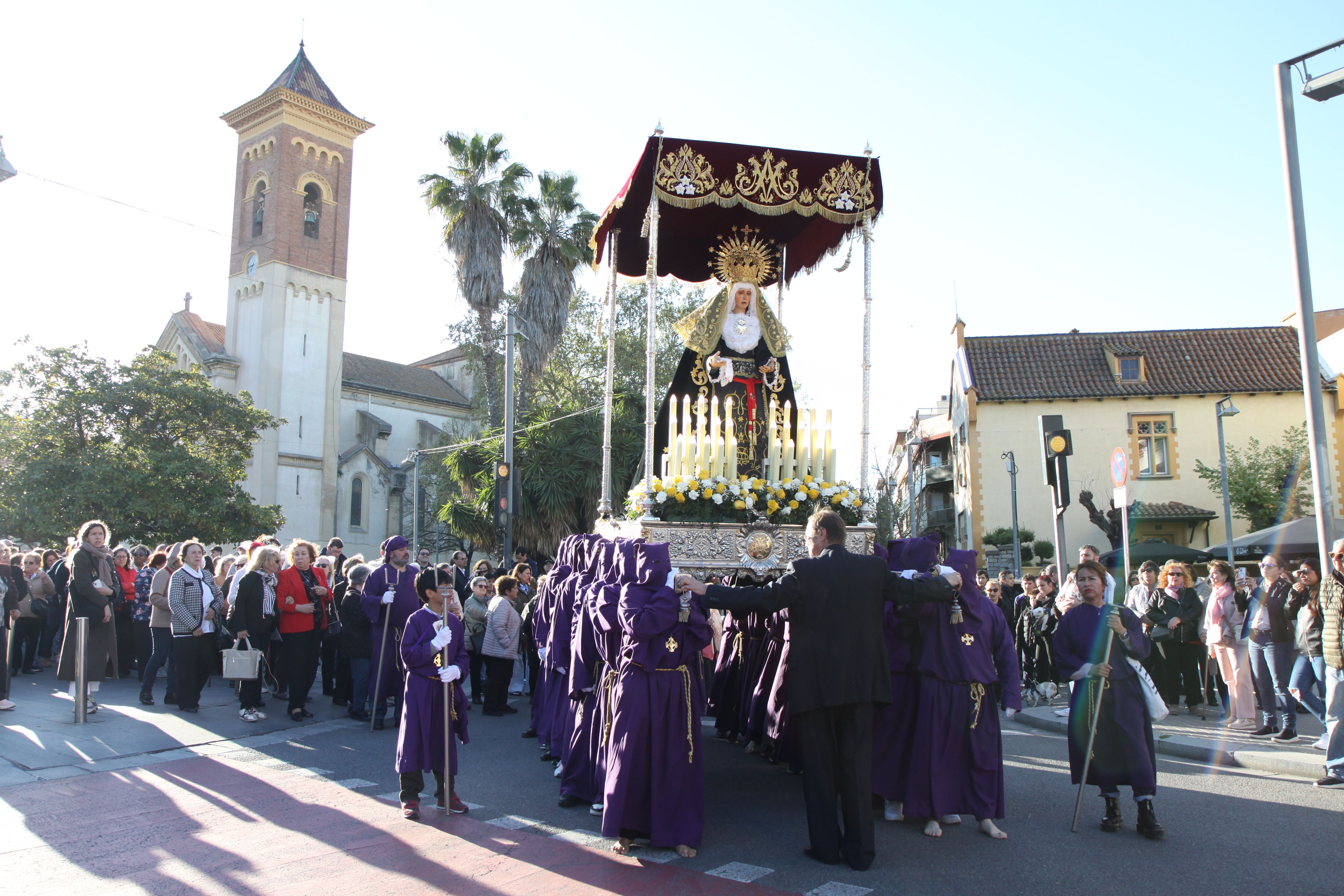 La Dolorosa ha estat portada pels costaners. Foto: Laia Jubany