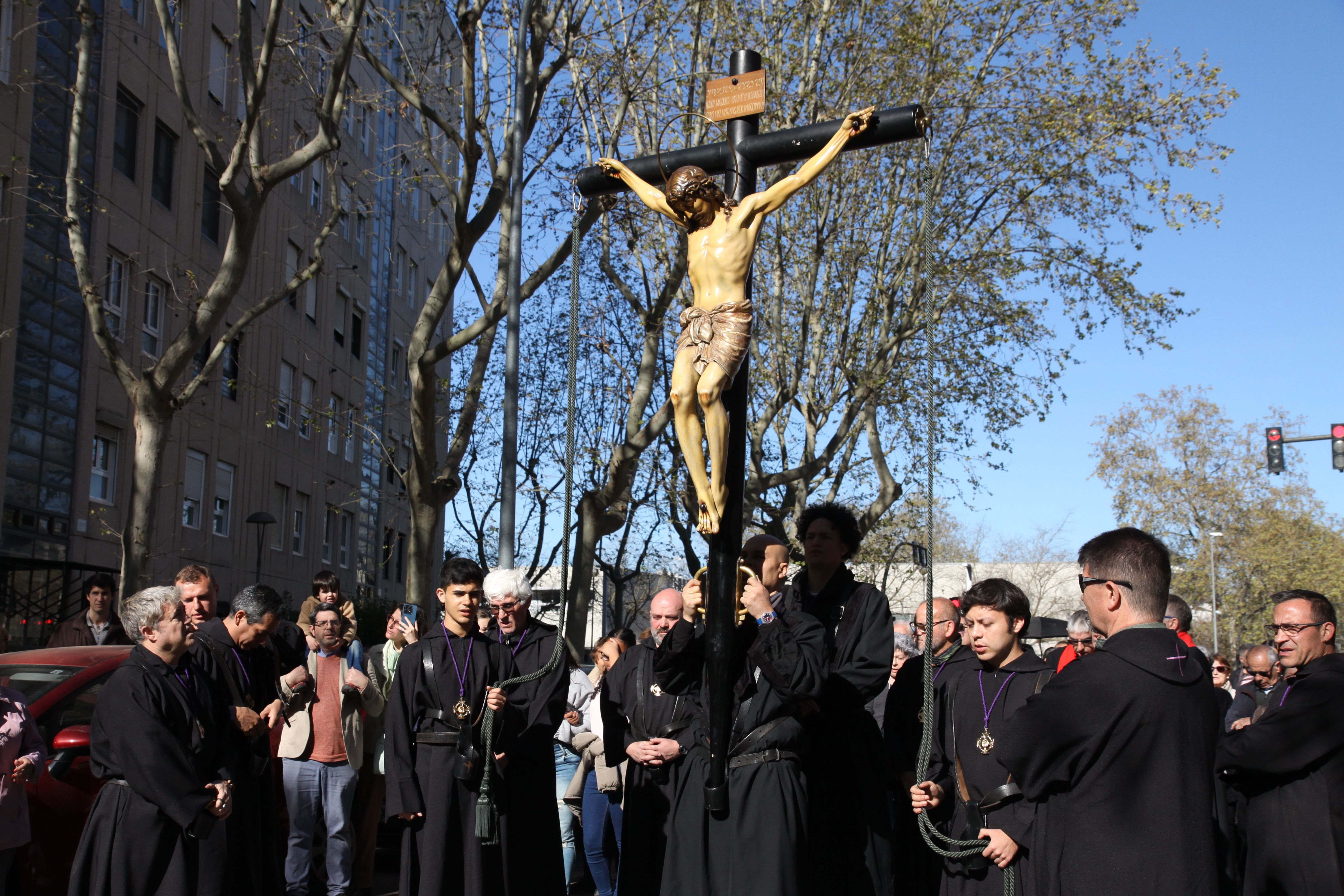 Imatges del Via Crucis. Foto: Laia Jubany