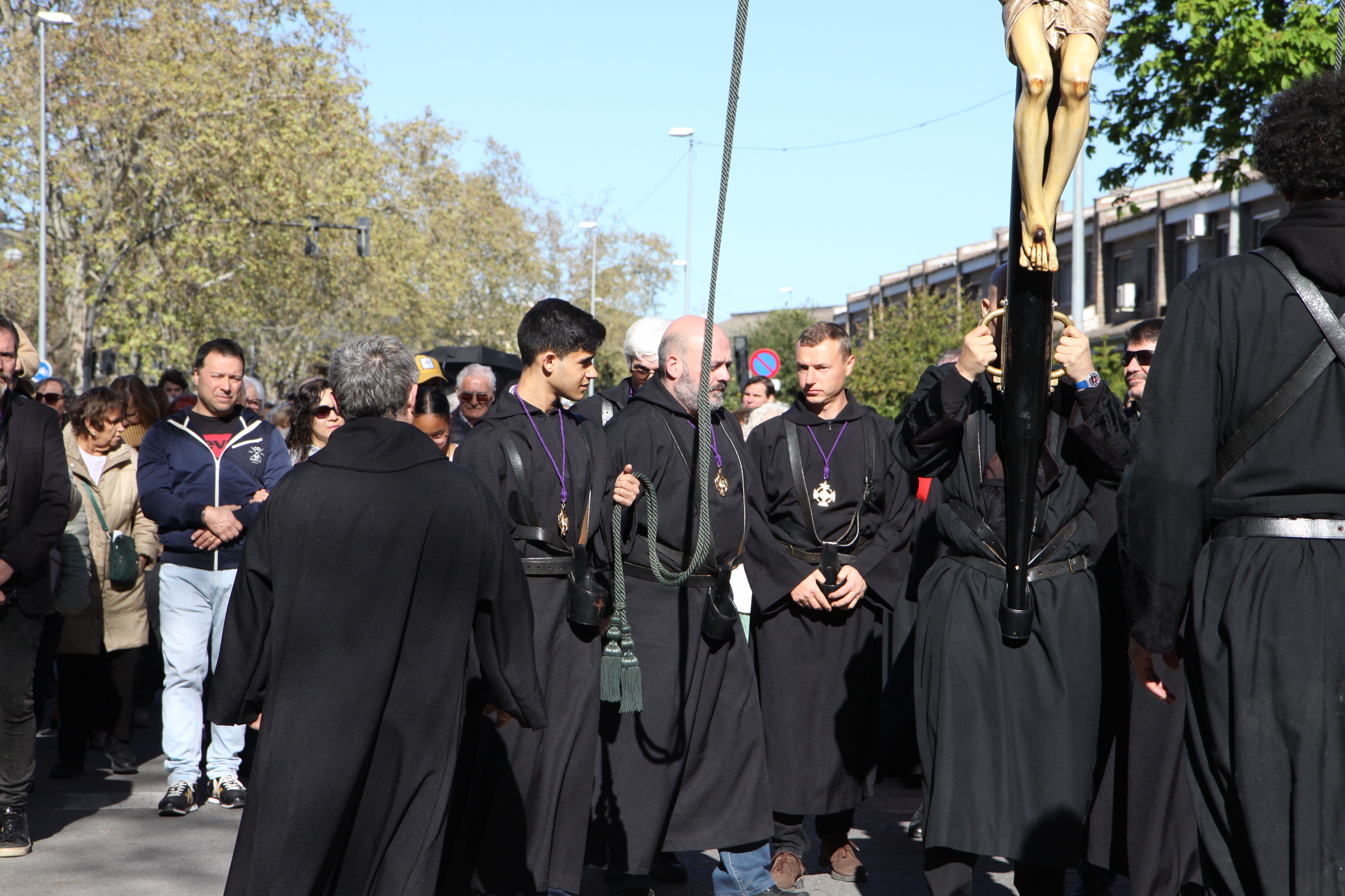 Imatges del Via Crucis. Foto: Laia Jubany