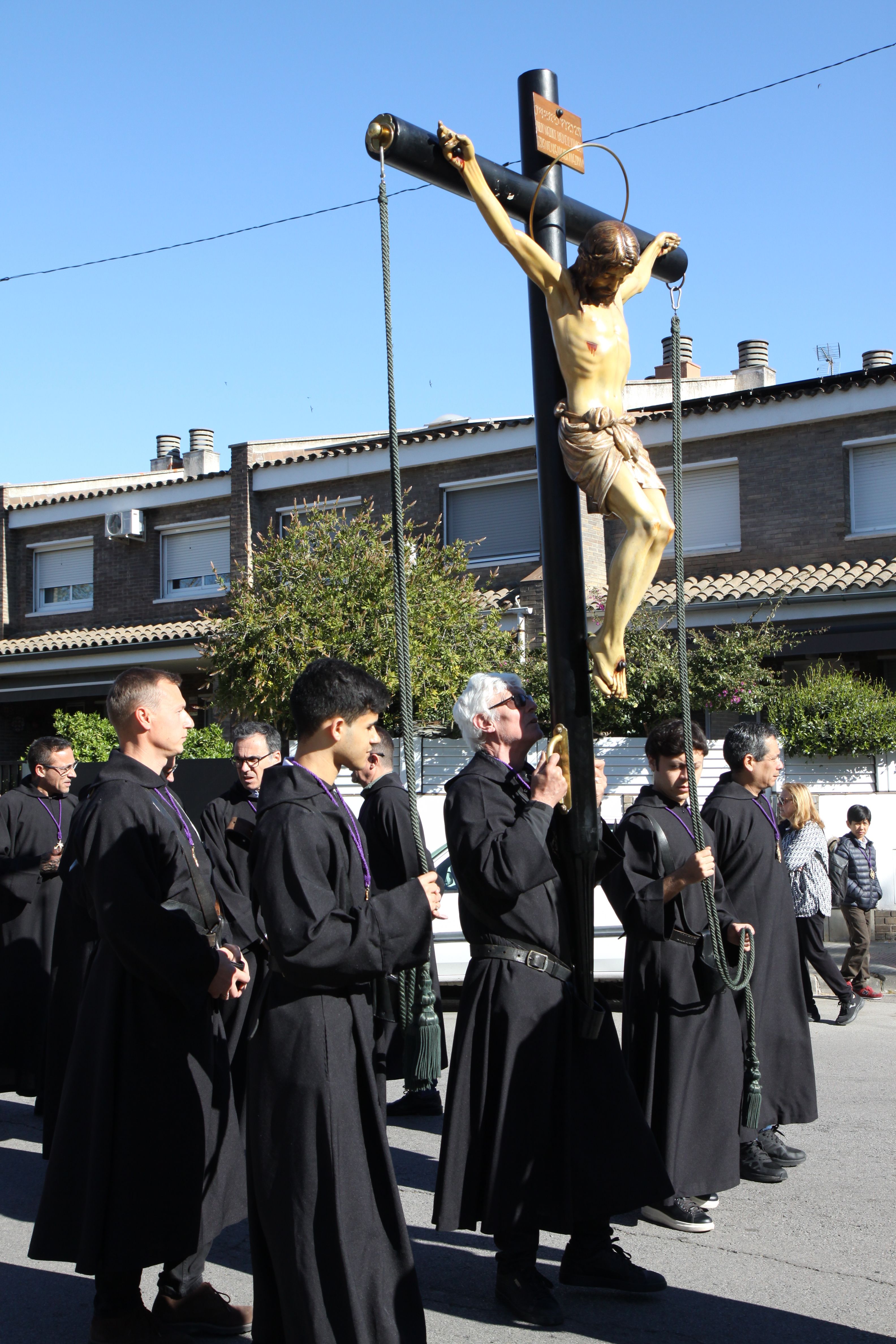 Imatges del Via Crucis. Foto: Laia Jubany