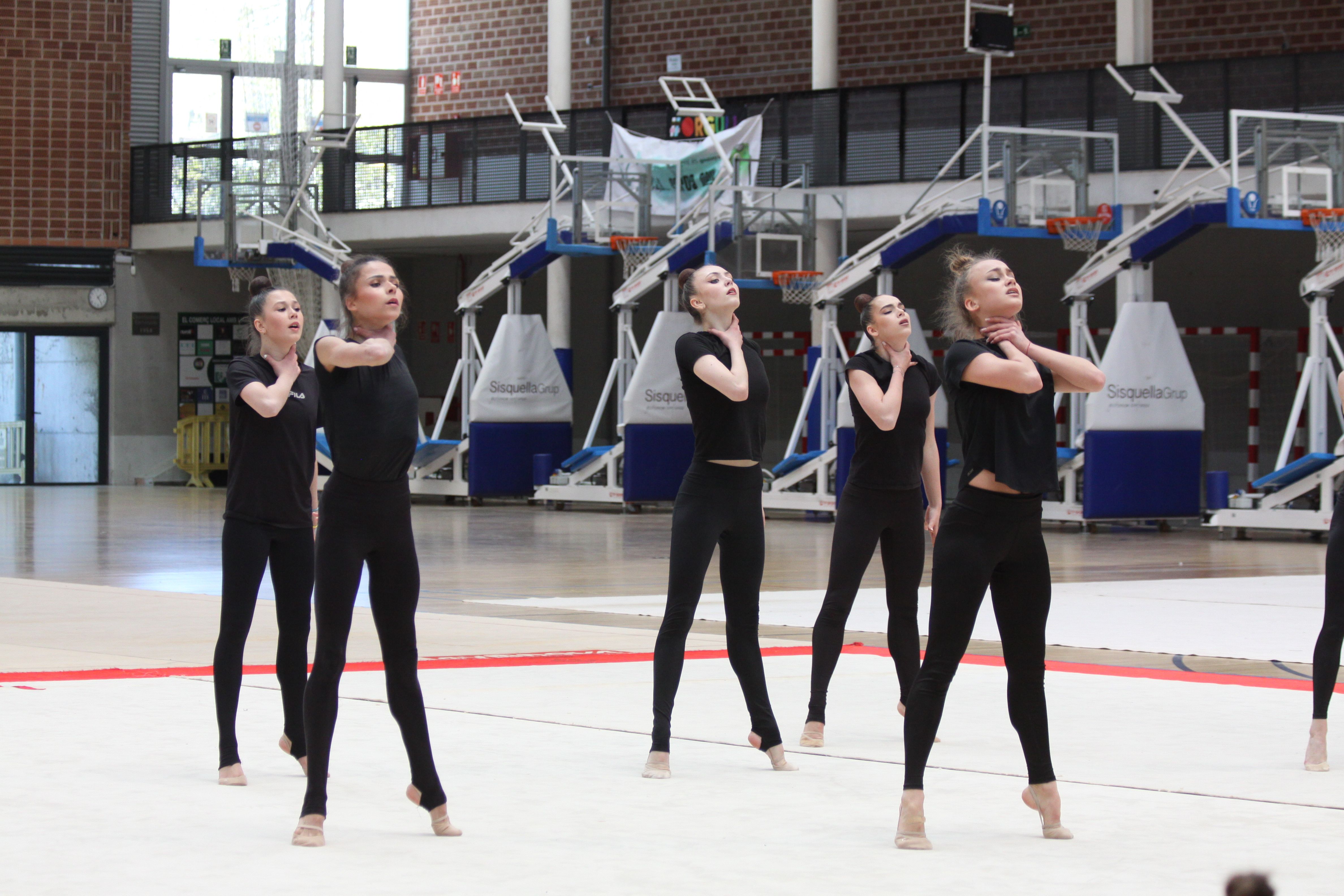 Les gimnastes del Club Rítmics Odesa han preparat una actuació sorpresa pels assistents. Foto: Laia Jubany