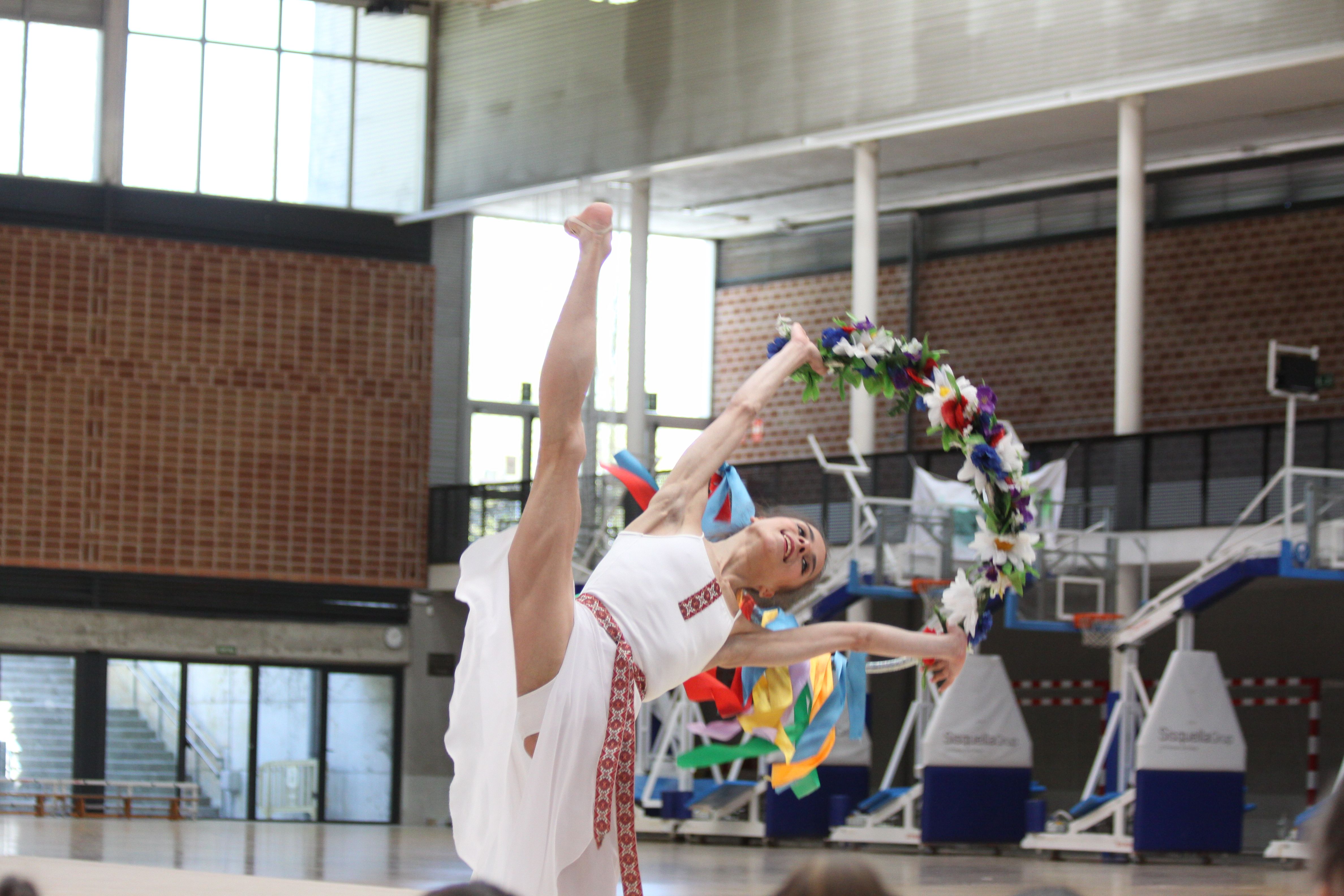 Valeriia Storozheva, durant la seva actuació al Guiera. Foto: Laia Jubany