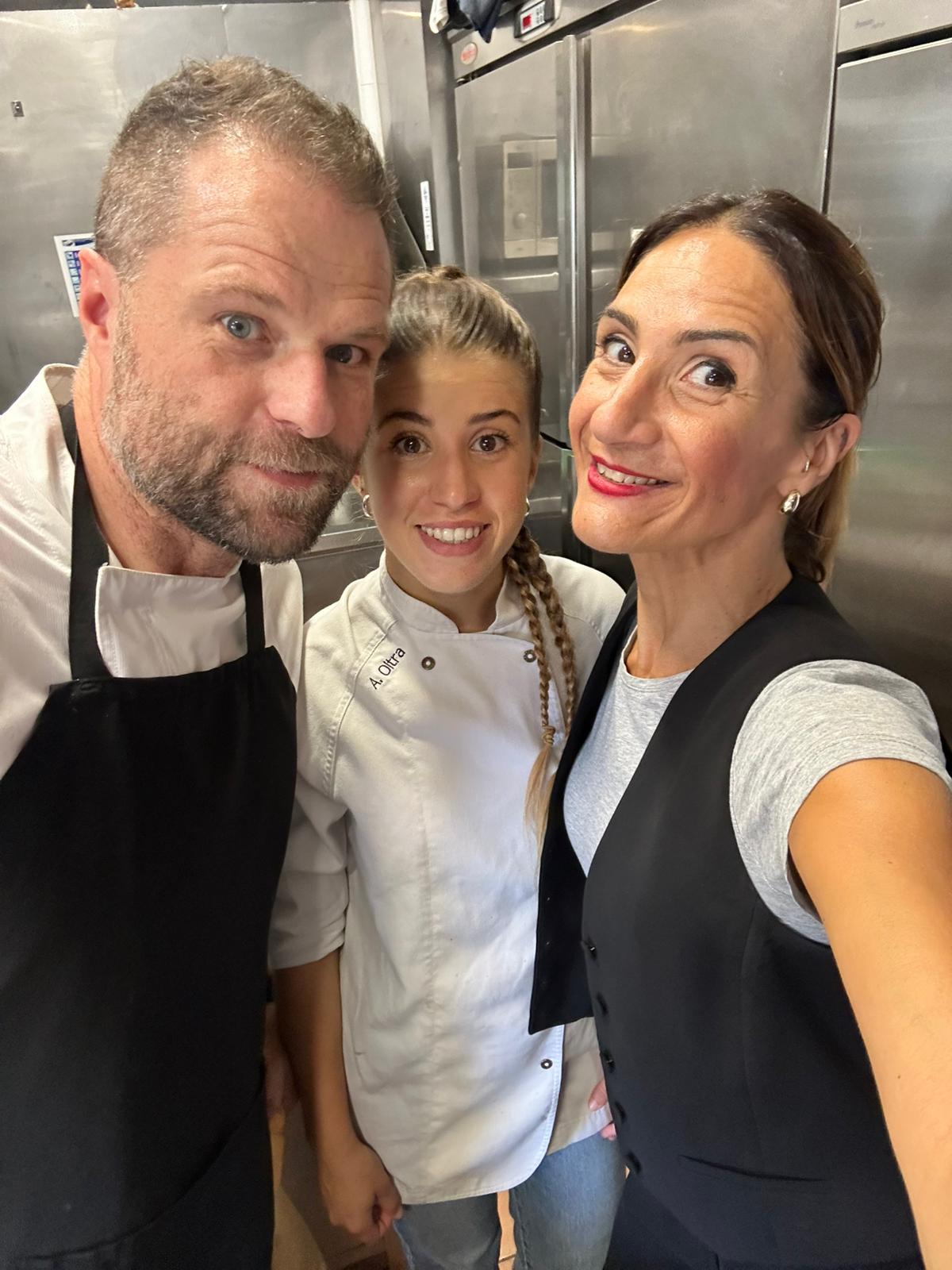 Foto de família dels treballadors de Tast&Gust. Foto: Cedida