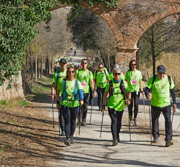 Fotografia de la portada del TOT Cerdanyola al dia 1932. L'ecomarxa adapta aquest any el recorregut i enlloc de transitar per Collserola ho farà en un recorregut urbà del Parc Alba.  FOTO AFOCER