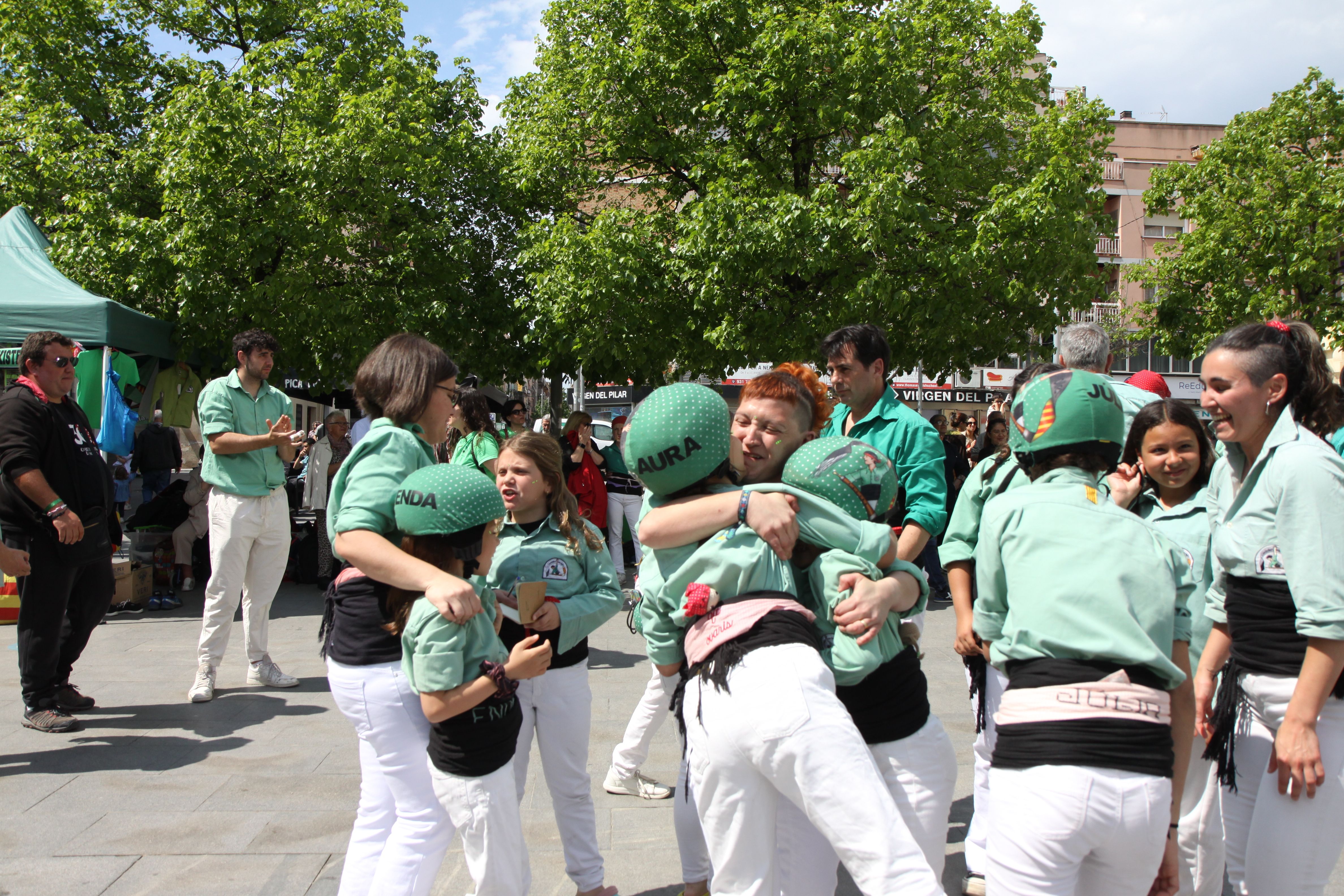Emoció durant la Diada Castellera de Sant Jordi. Foto: Laia Jubany