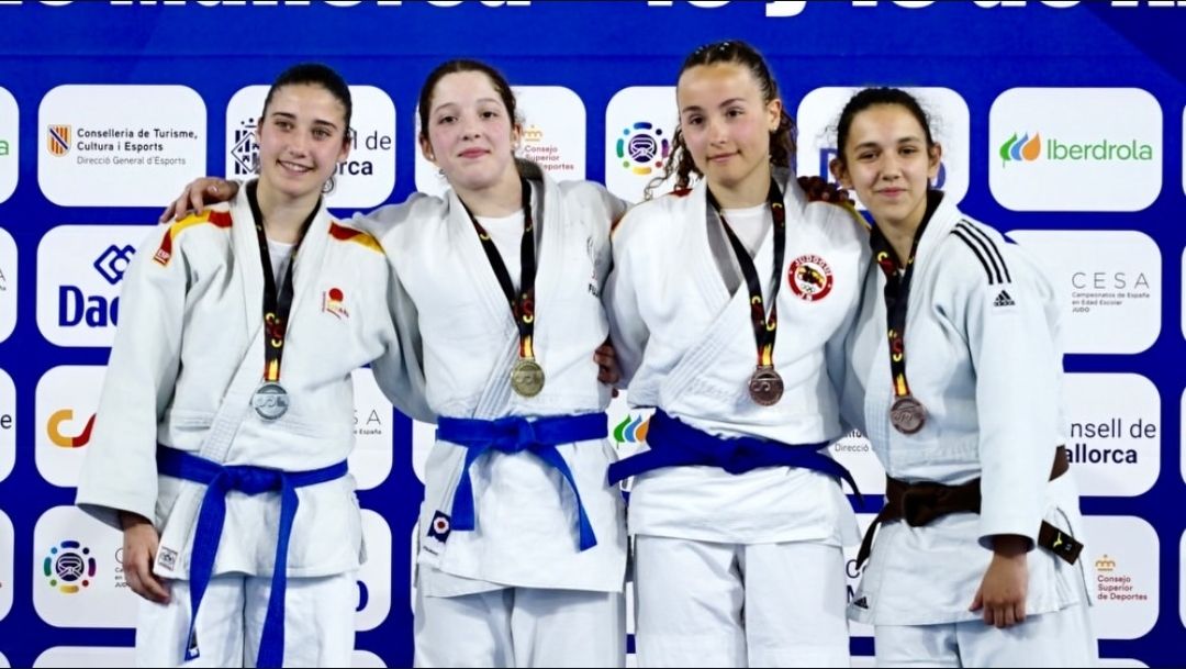 Podi de les Judokes al campionat d'Espanya cadel i infantil. FOTO: Cedida