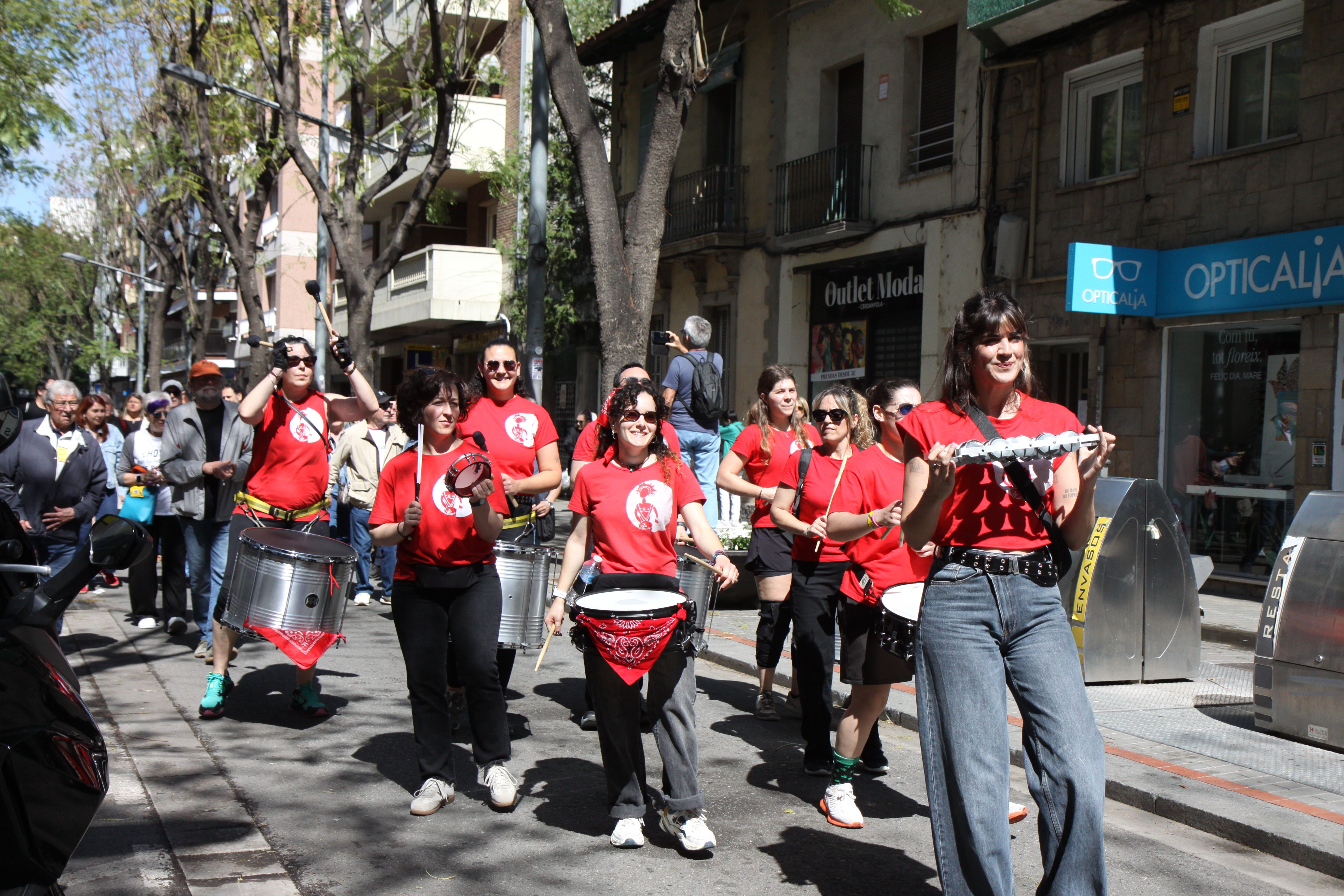 Manifestació unitària per la sanitat pública i la construcció de l'Ernest Lluch. Foto: Laia Jubany