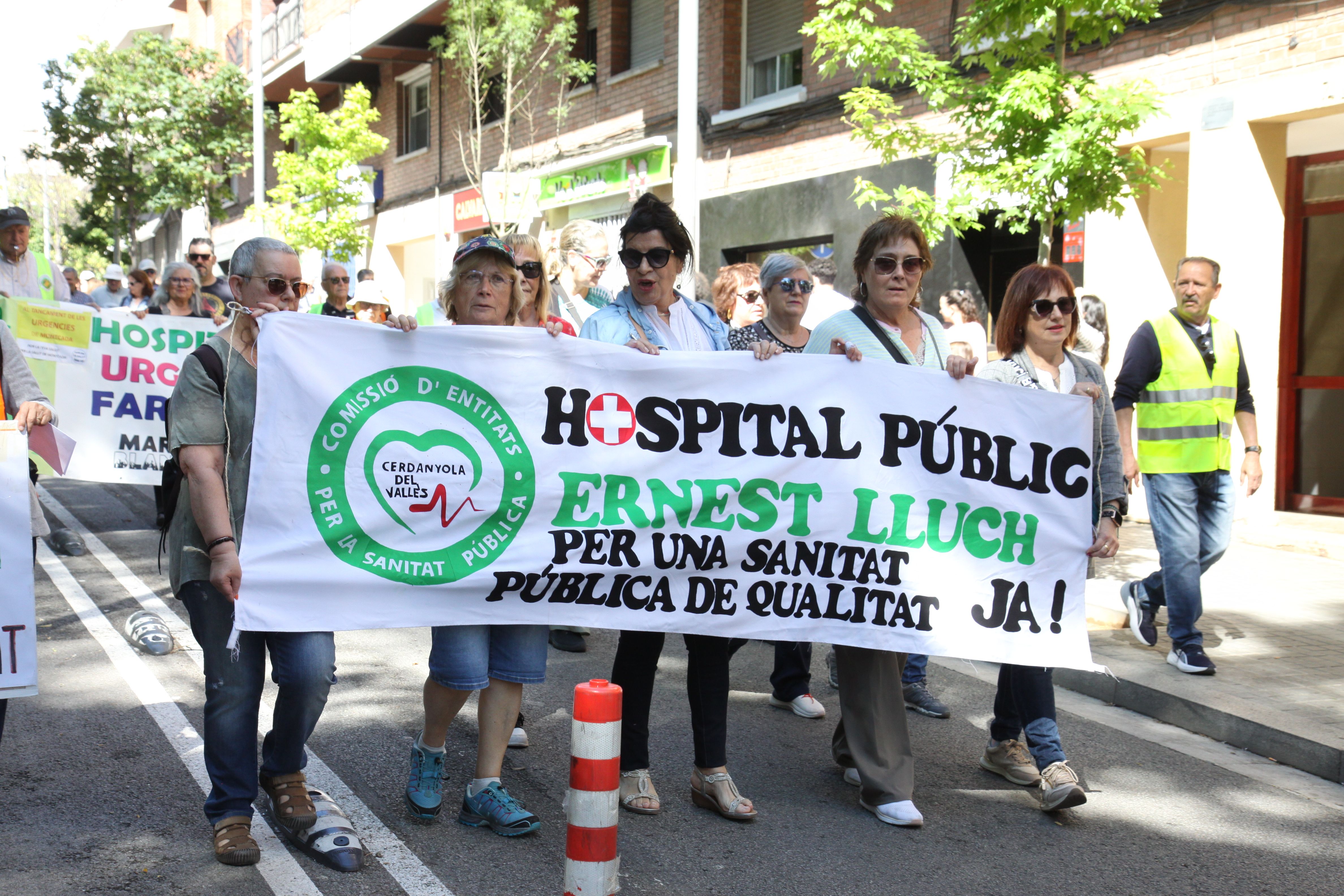 Manifestació unitària per la sanitat pública i la construcció de l'Ernest Lluch. Foto: Laia Jubany