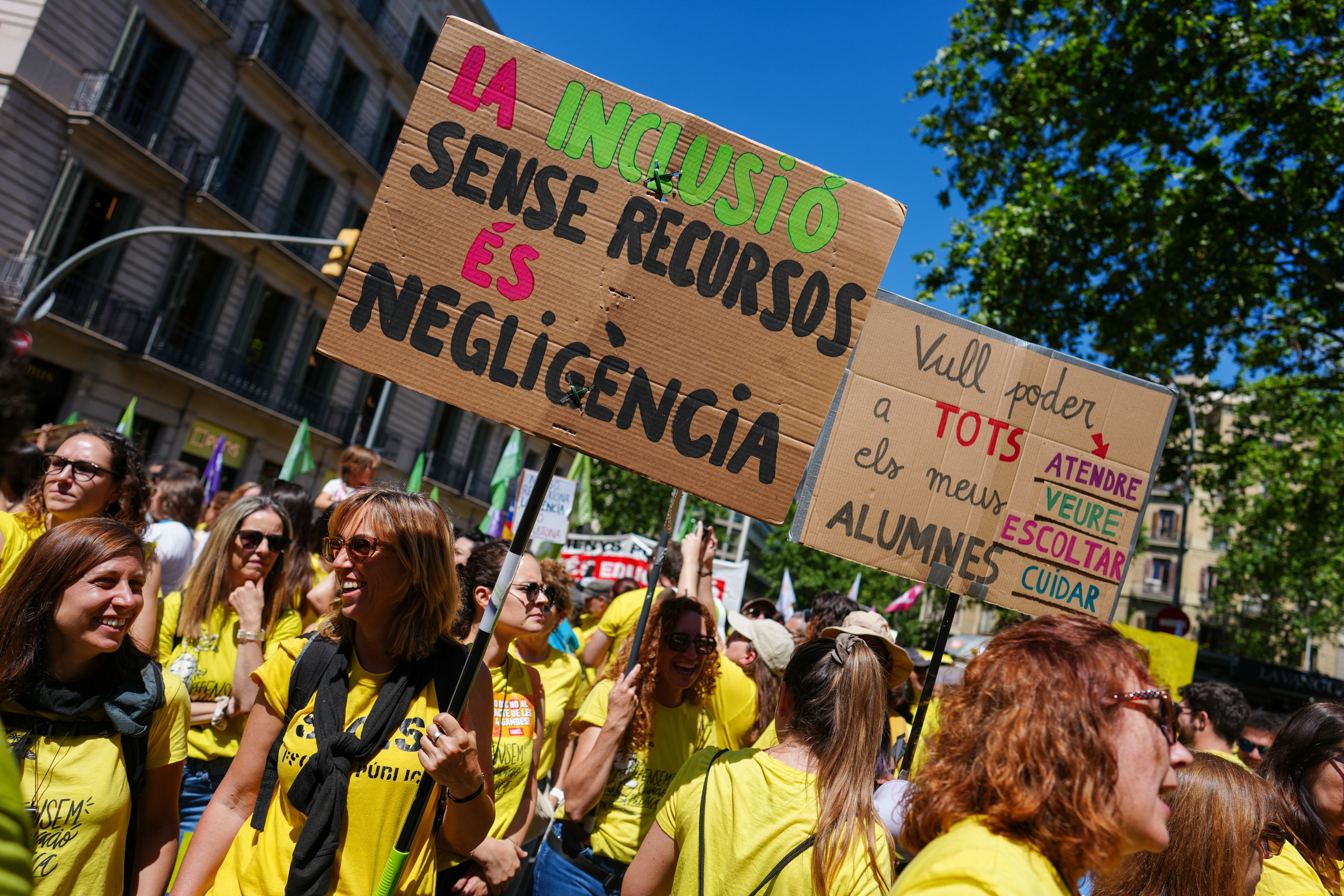 Manifestació de docents, aquest dimarts 12 de maig, a Barcelona. ACN