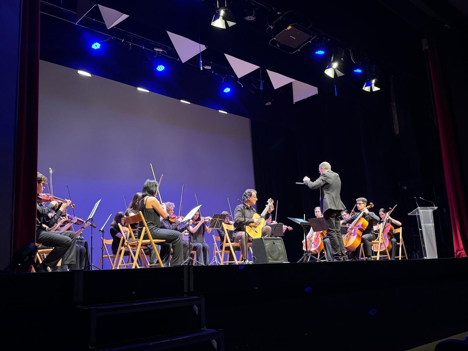 Actuació musical en una de les activitats dels Premis Marcela, dedicat l'any 2025 a la música. FOTO: Cedida per Institut Gorgs