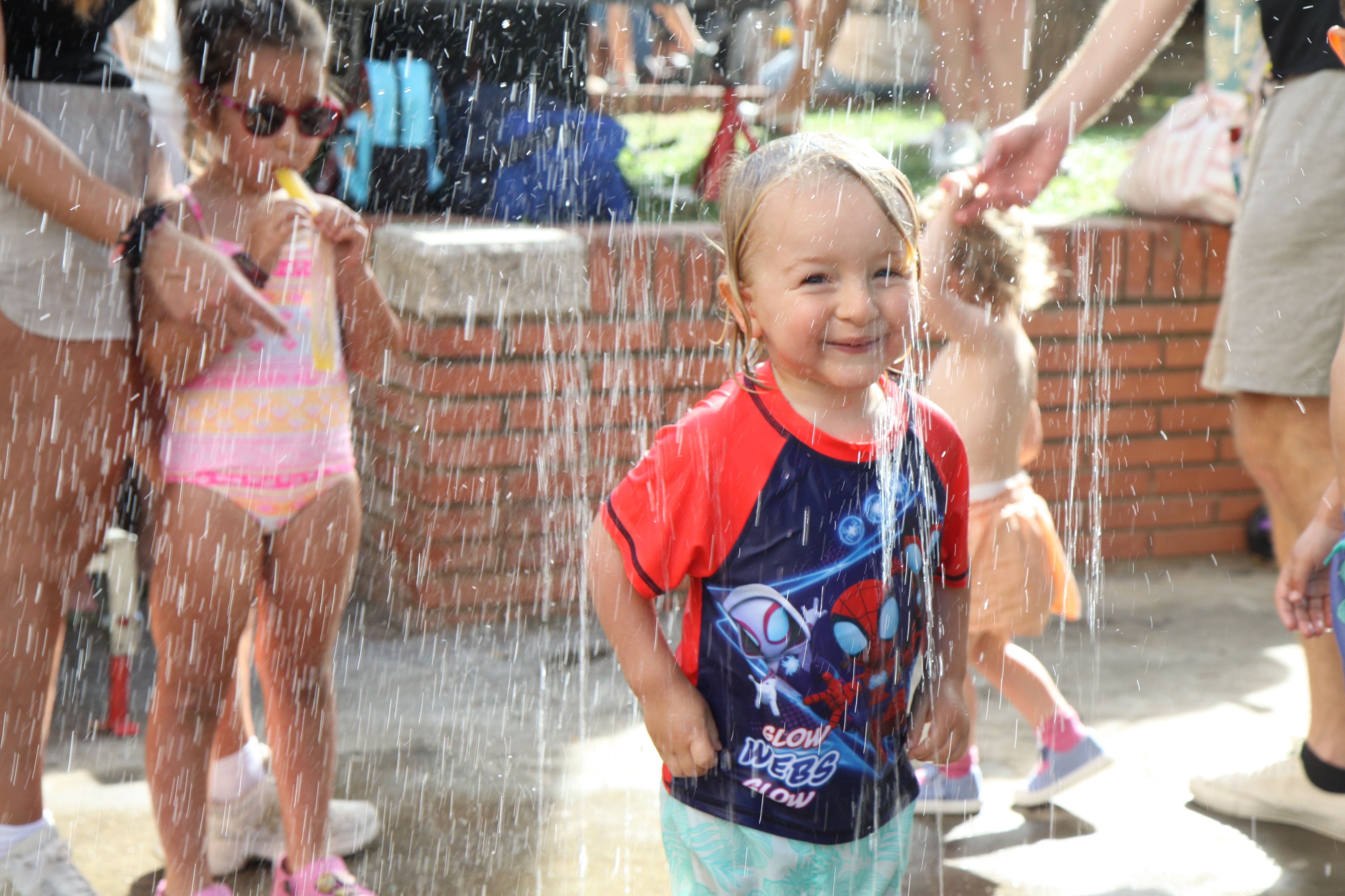  Els més petits s'han pogut refrescar durant la Festa Major. Foto: Laia Jubany