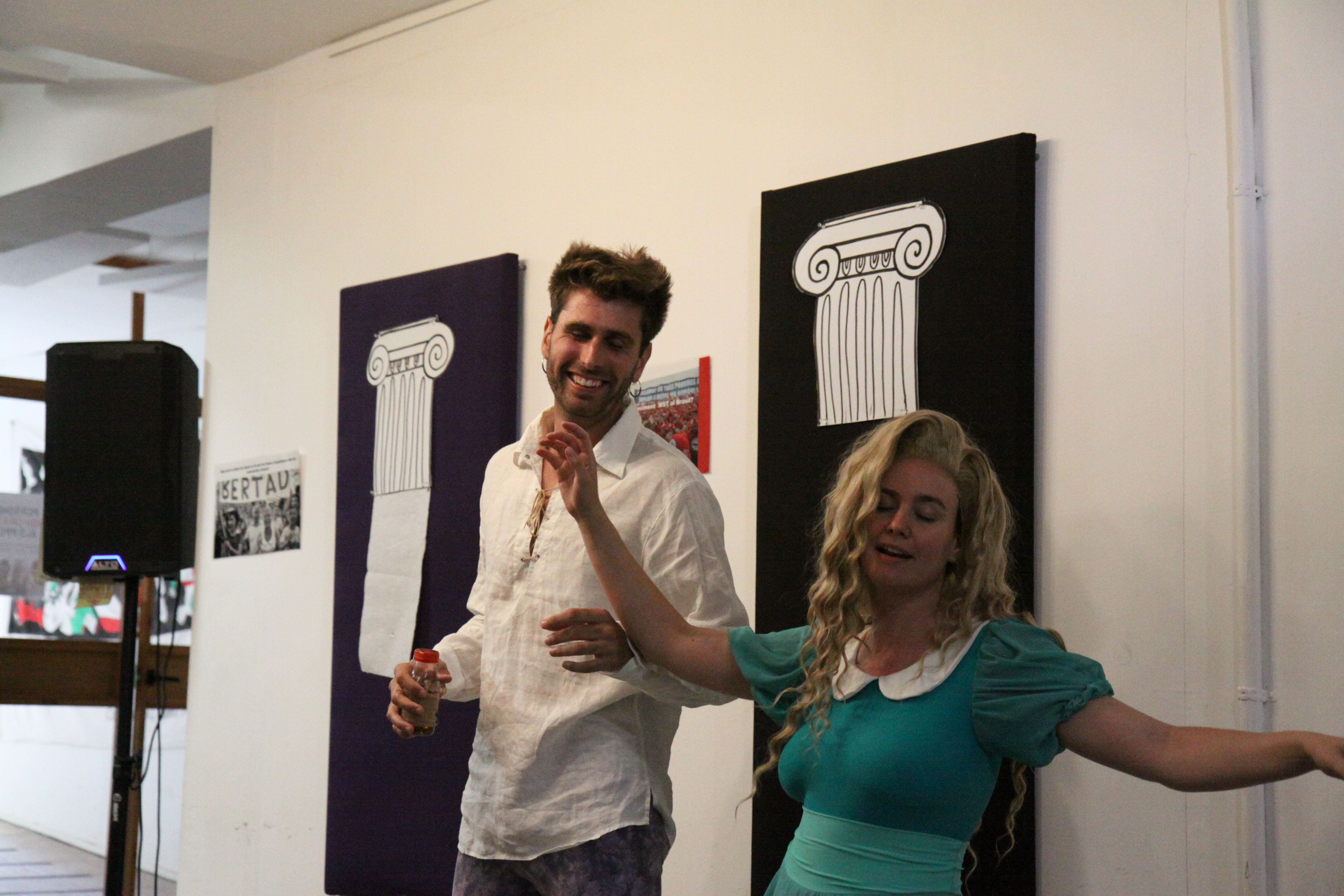 Imatges de l'obra 'Èdip Gei'. Foto: Laia Jubany