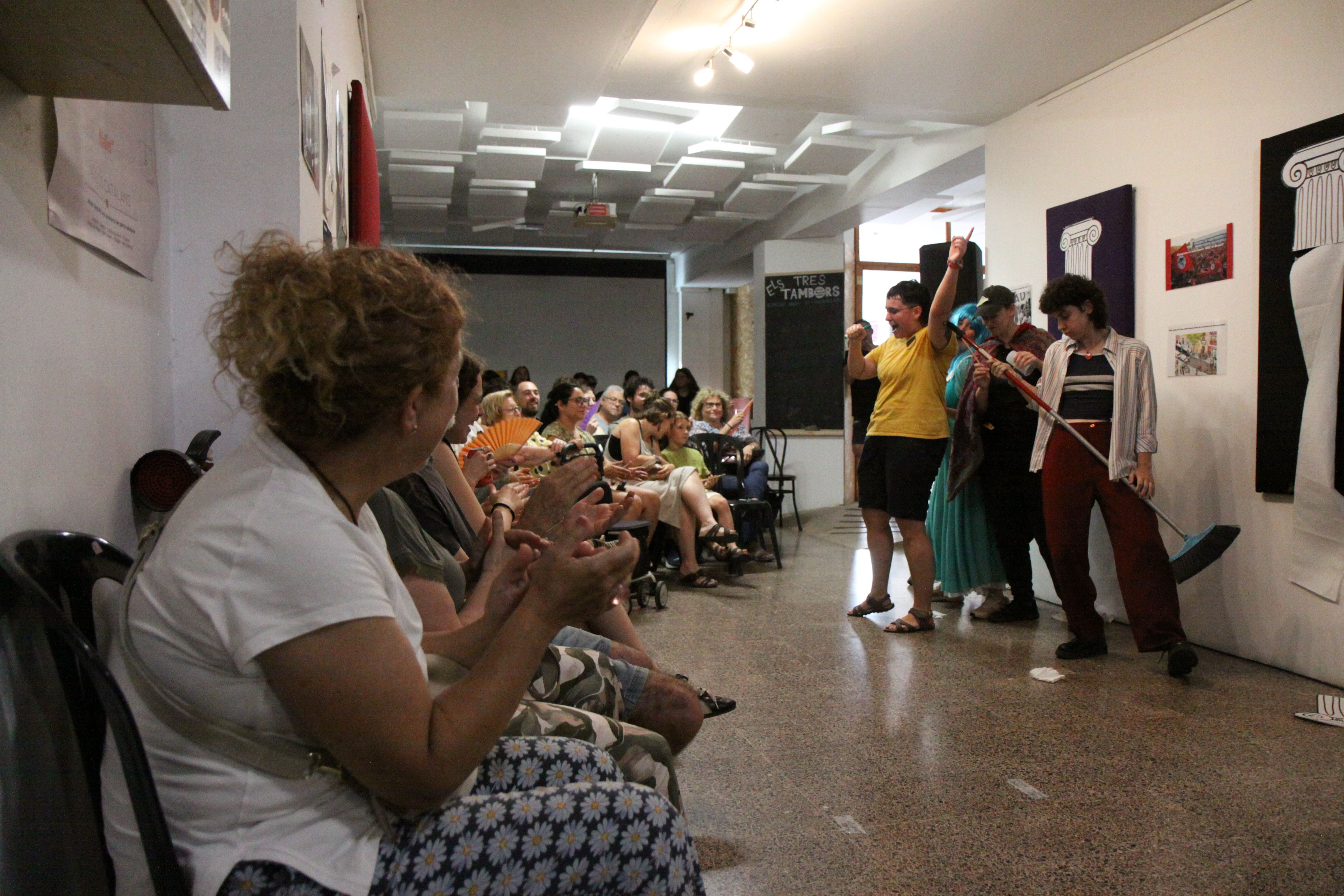 Imatges de l'obra 'Èdip Gei'. Foto: Laia Jubany