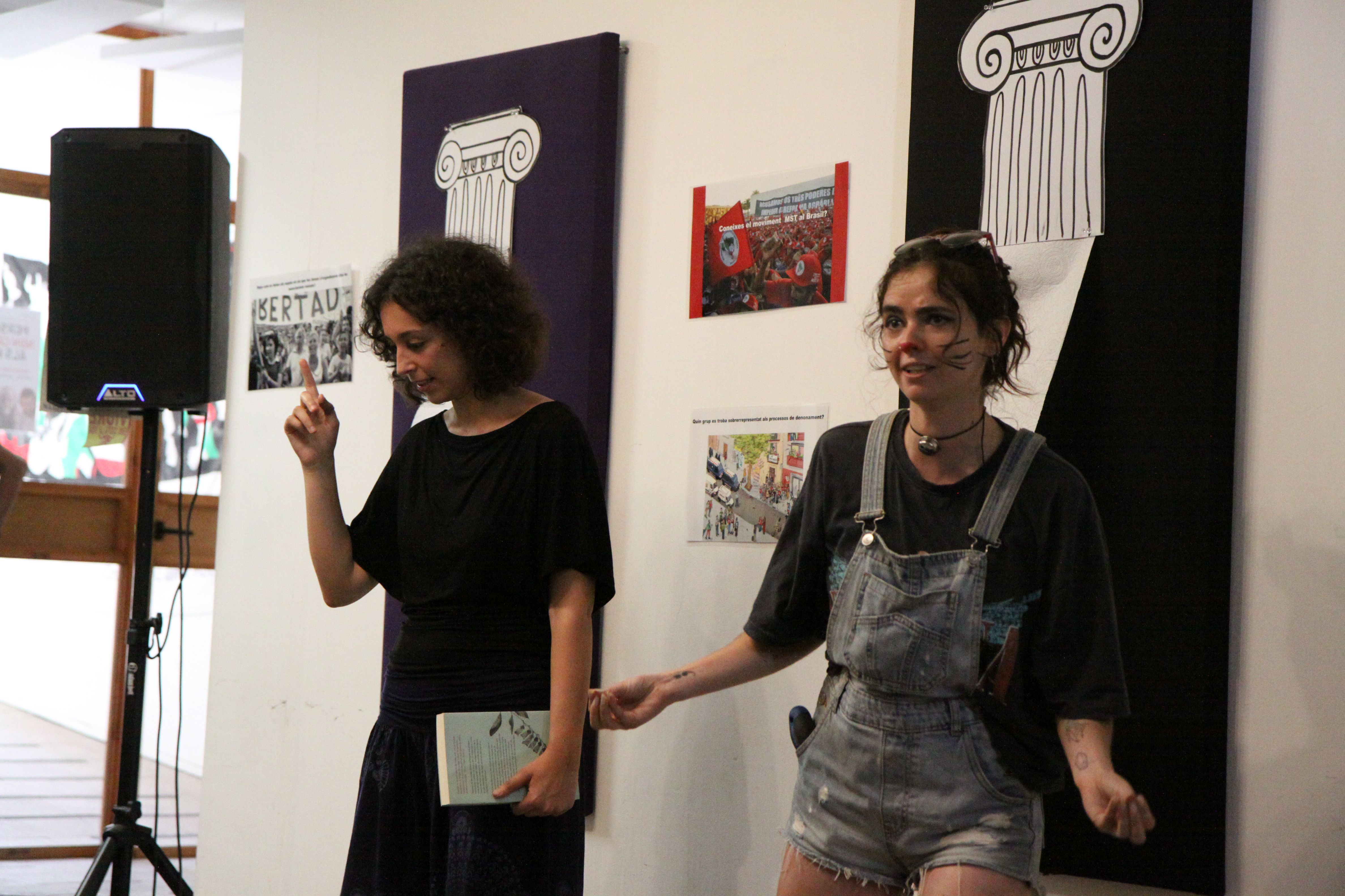 Imatges de l'obra 'Èdip Gei'. Foto: Laia Jubany