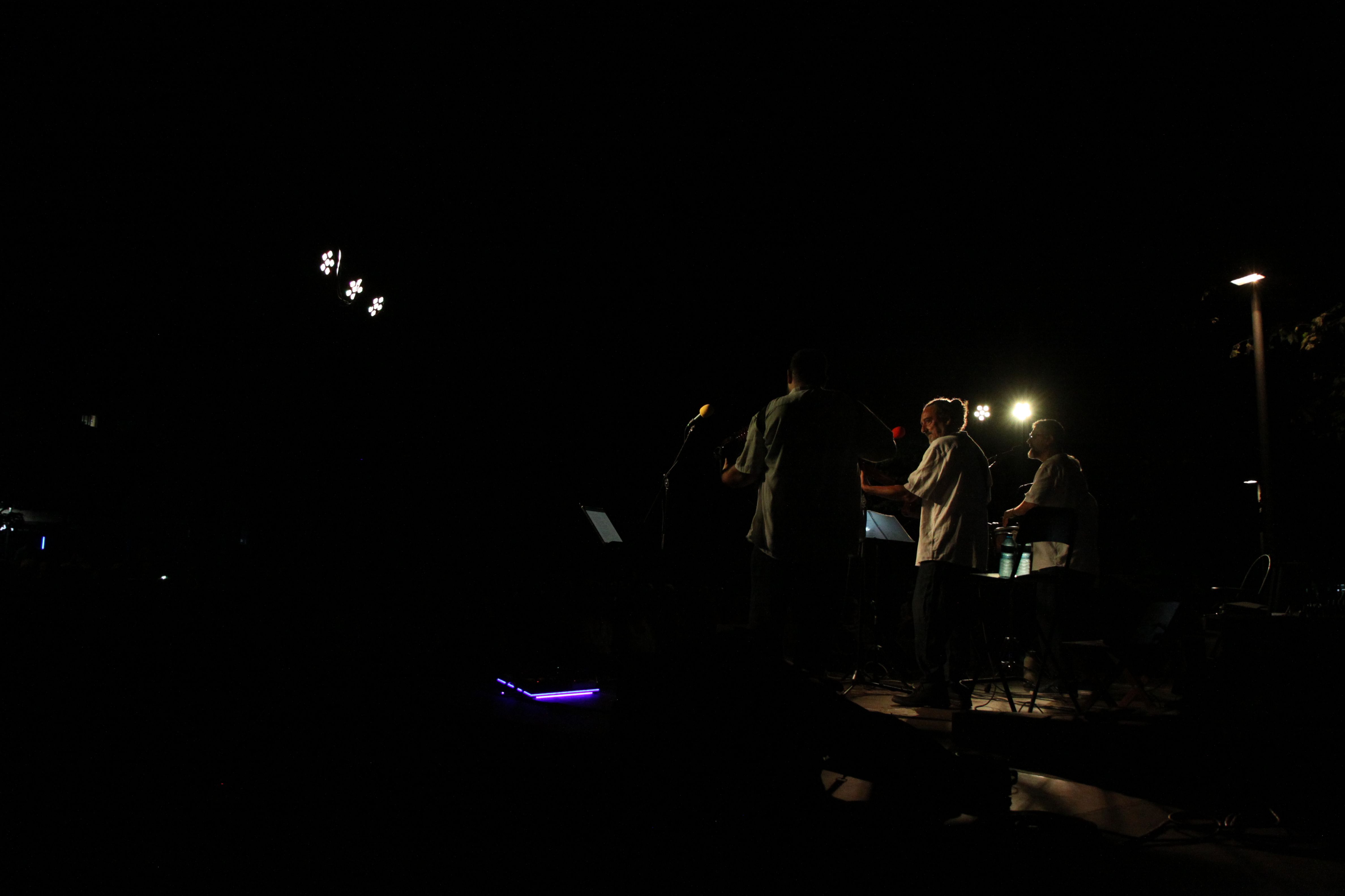 Mar i Vent encenen la Nit d'Havaneres. Foto: Laia Jubany