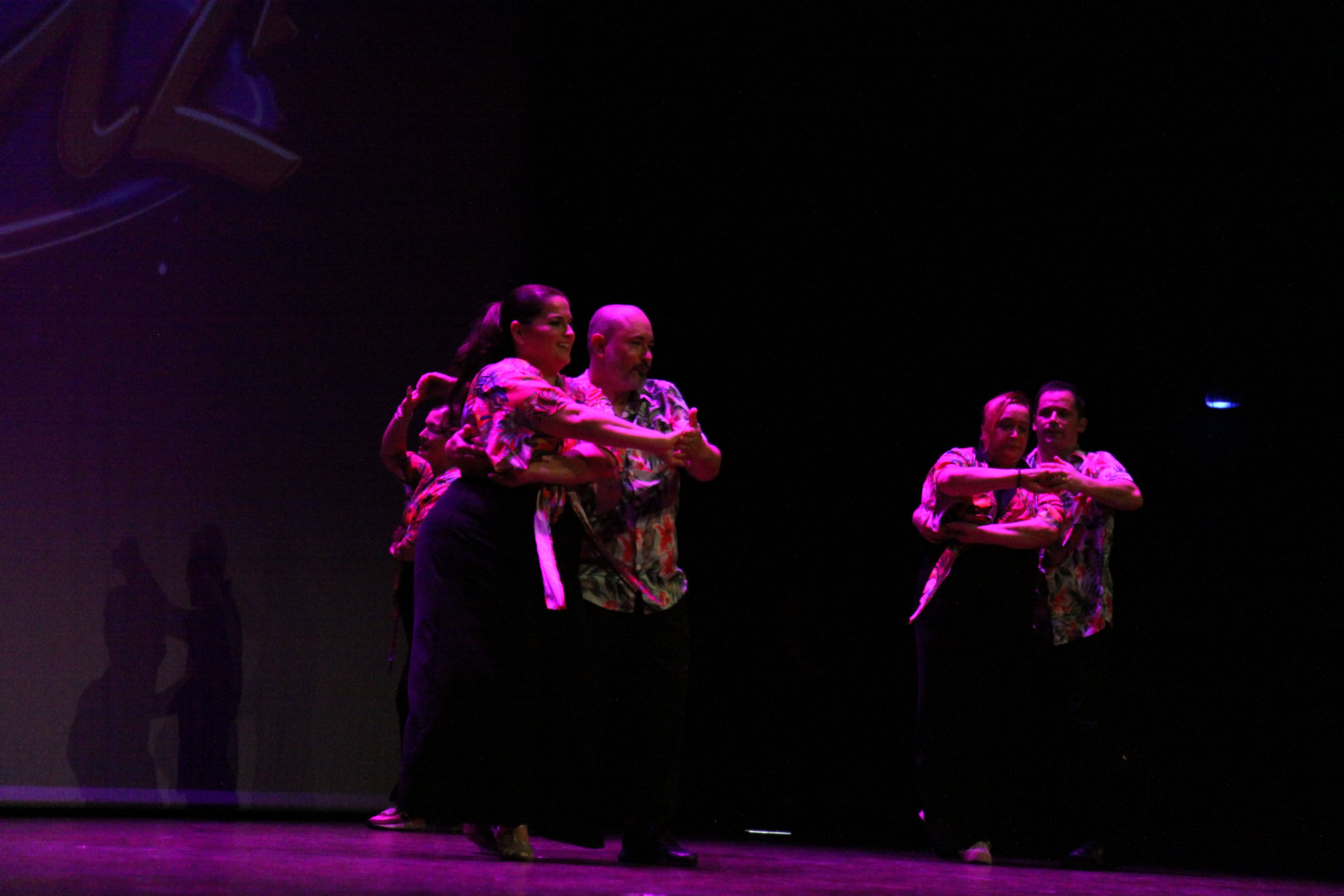 Una mica de salsa per ballar plegats. Foto: Laia Jubany