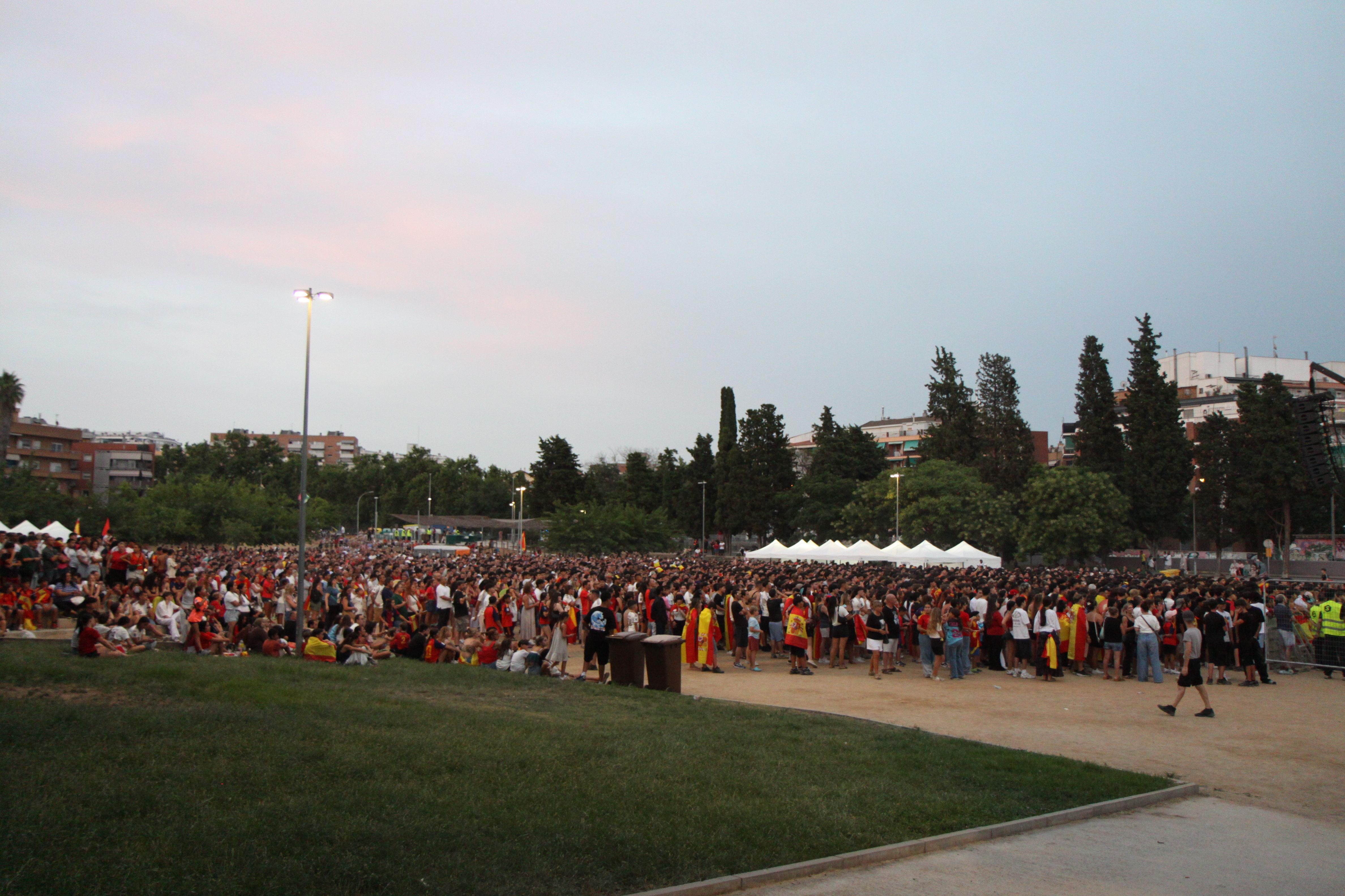 El parc Xarau, ple de gom a gom. Foto: Laia Jubany