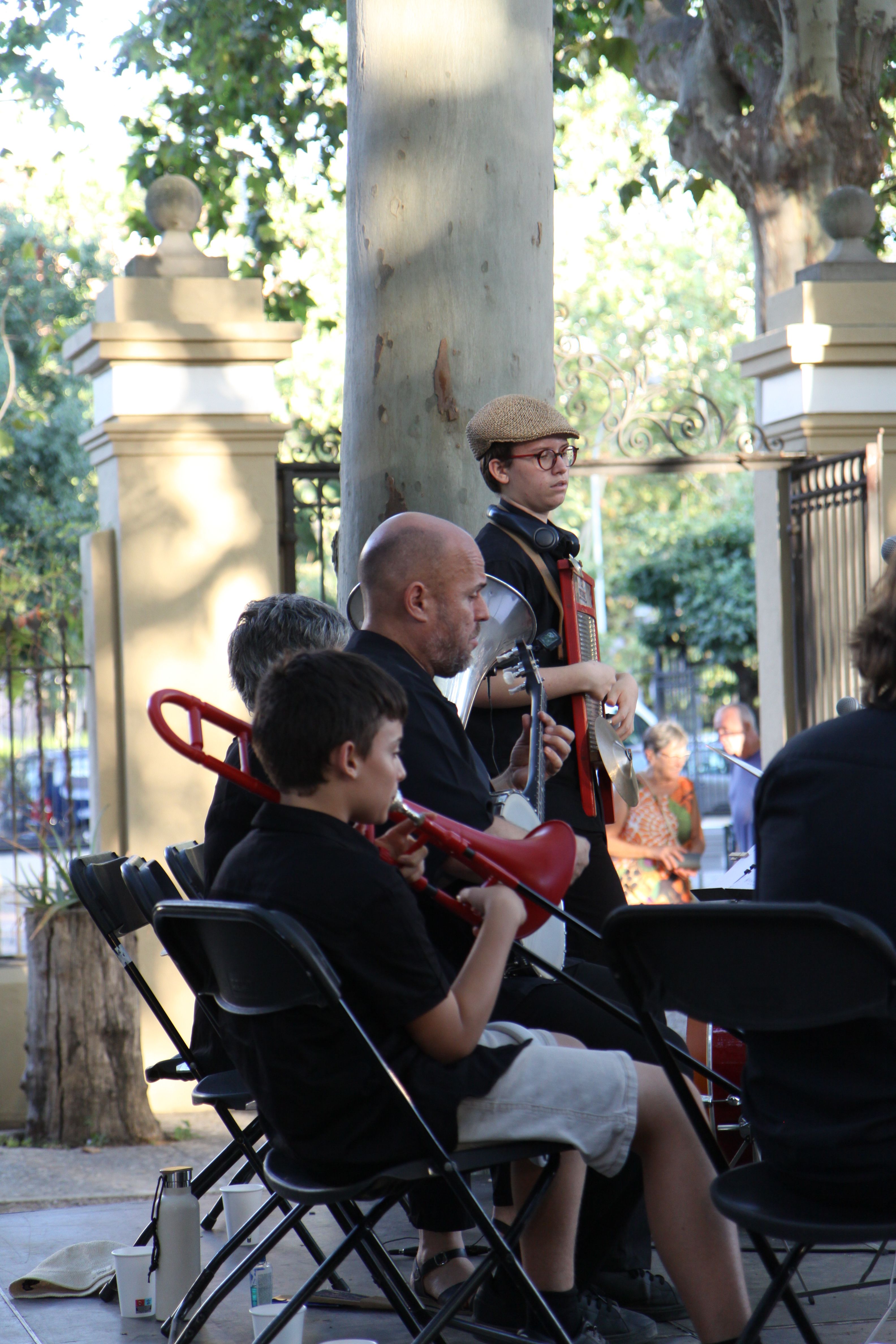 El grup de jazz Apocadixie ha animat la vetllada. Foto: Laia Jubany
