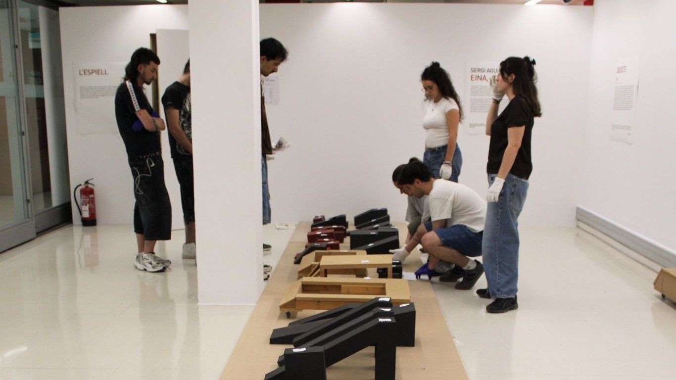 Imatge de l'exposició 'Eina, joc, viatge'. Foto: UAB
