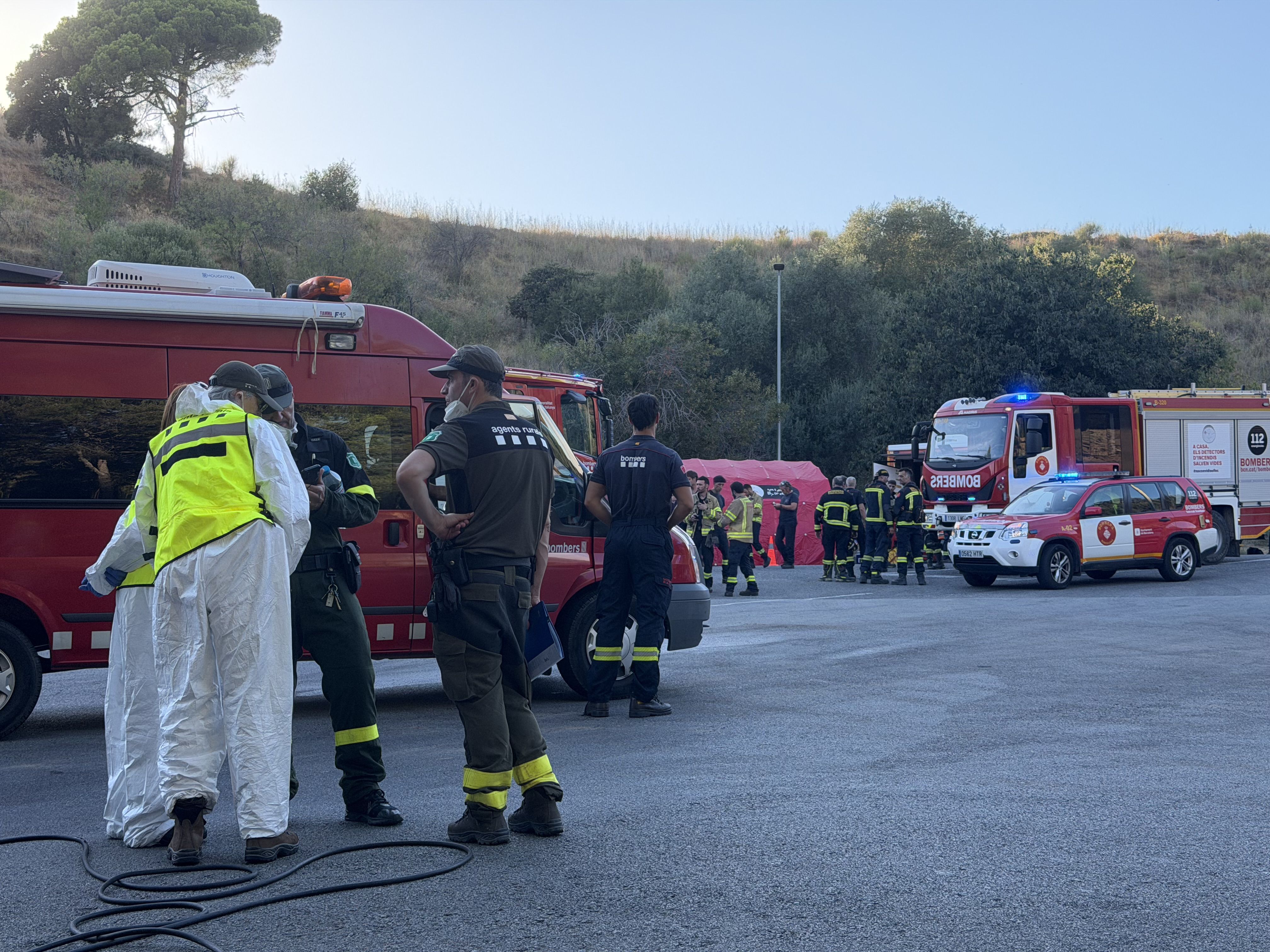 Bombers i Agents Rurals coordinen el dispositiu. FOTO: ANC