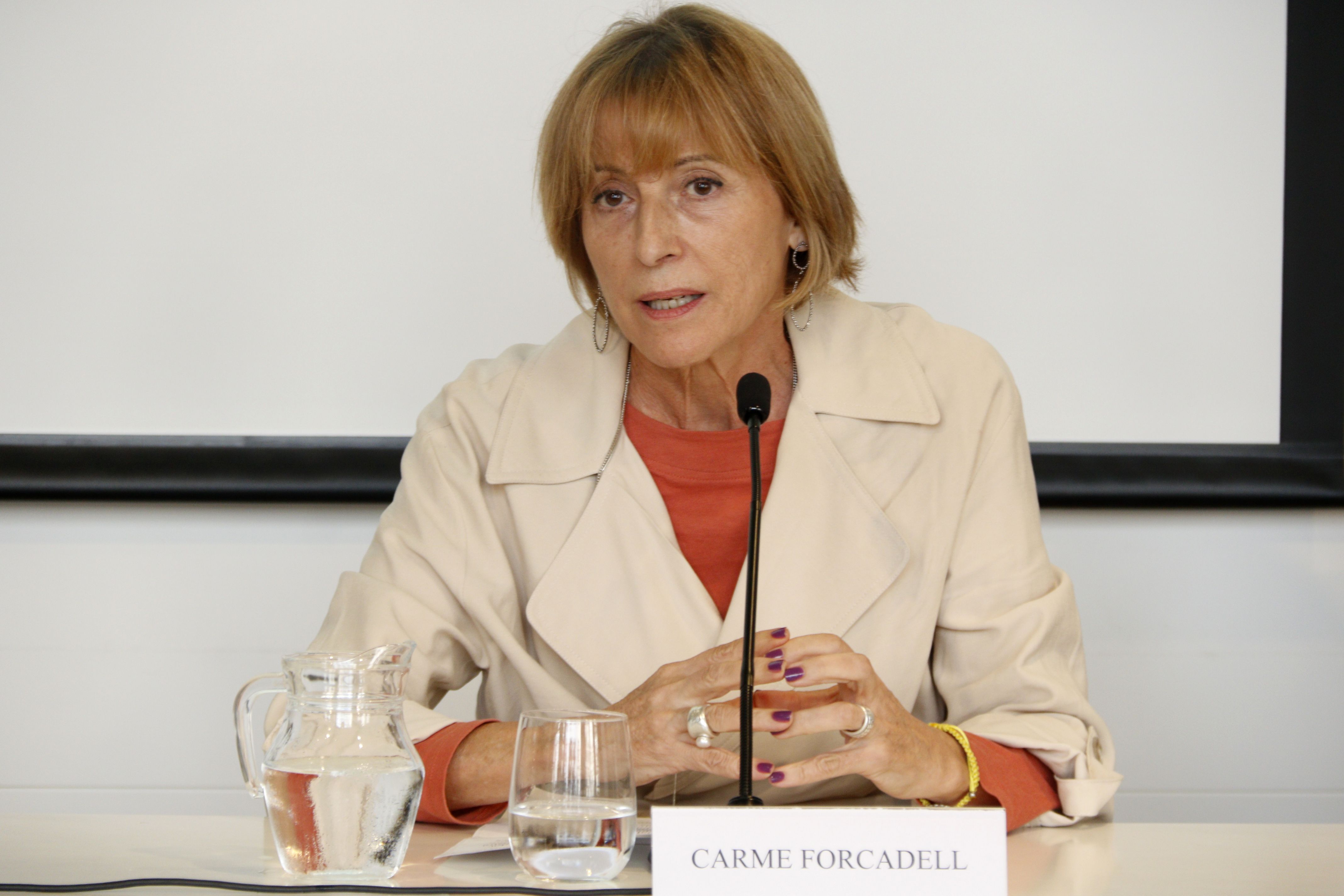 Carme Forcadell en una roda de premsa de l'Acord Social per l'Amnistia i l'Autodeterminació el 2022. Foto: Sara Escalera (ACN)