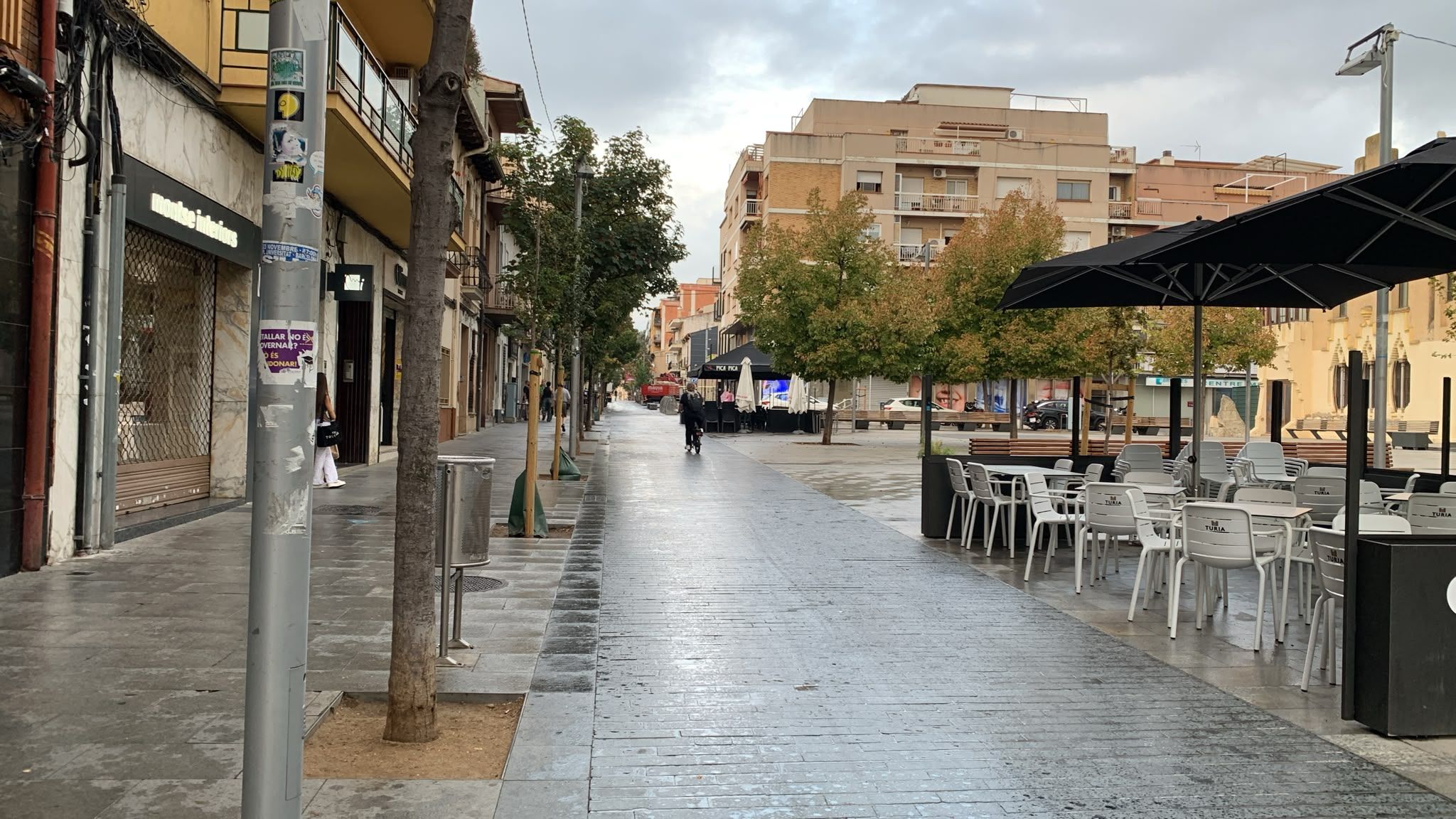 El carrer de Sant Martí a primera hora d'aquest dimecres, 9 de setembre. Foto: Judit Josa