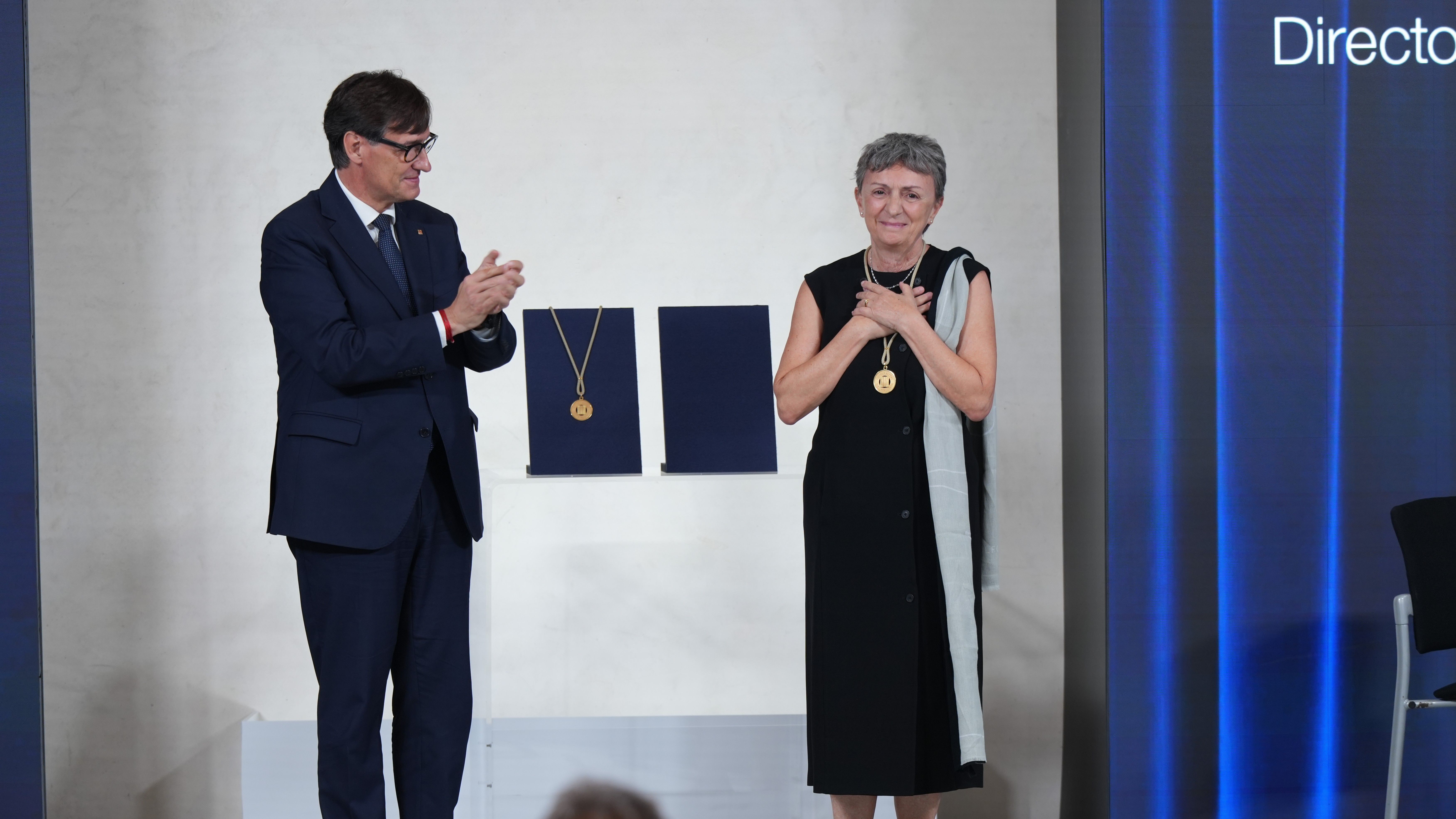 La física i directora del Sincrotró ALBA, Caterina Biscari, en rebre la Medalla d'Or de la Generalitat. Foto: Guillem Roset (ACN)