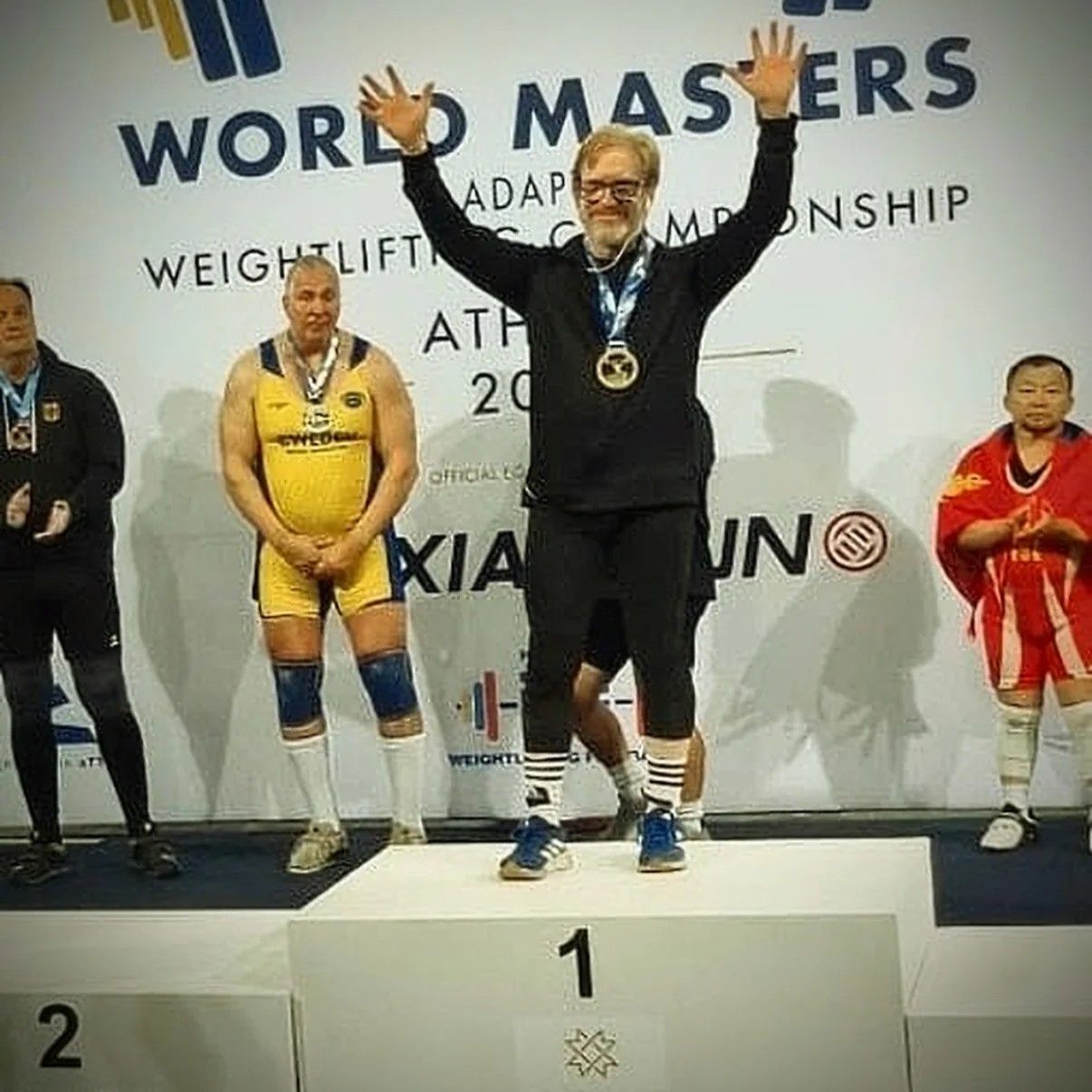 Lorenzo Roldán amb l'or del Campionat del Món Màster d'Atenes. Foto: Cedida