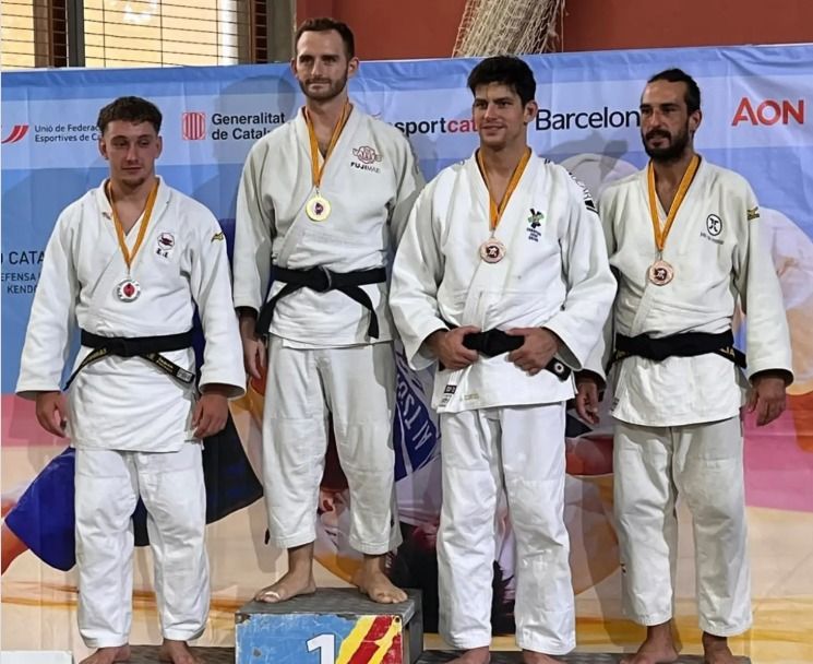 jaume Calafat a la primera posició del pòdium. Foto: Cerdanyola Judo