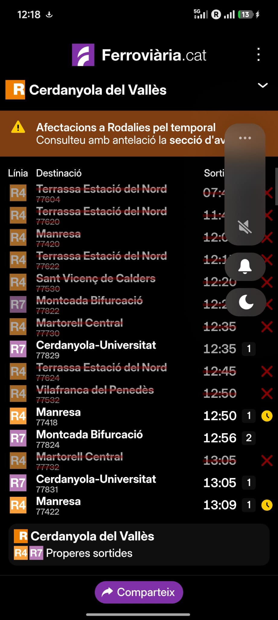 Informació de l'estació de Rodalies de Cerdanyola enviada per una usuària, aquest dimecres al migdia. 