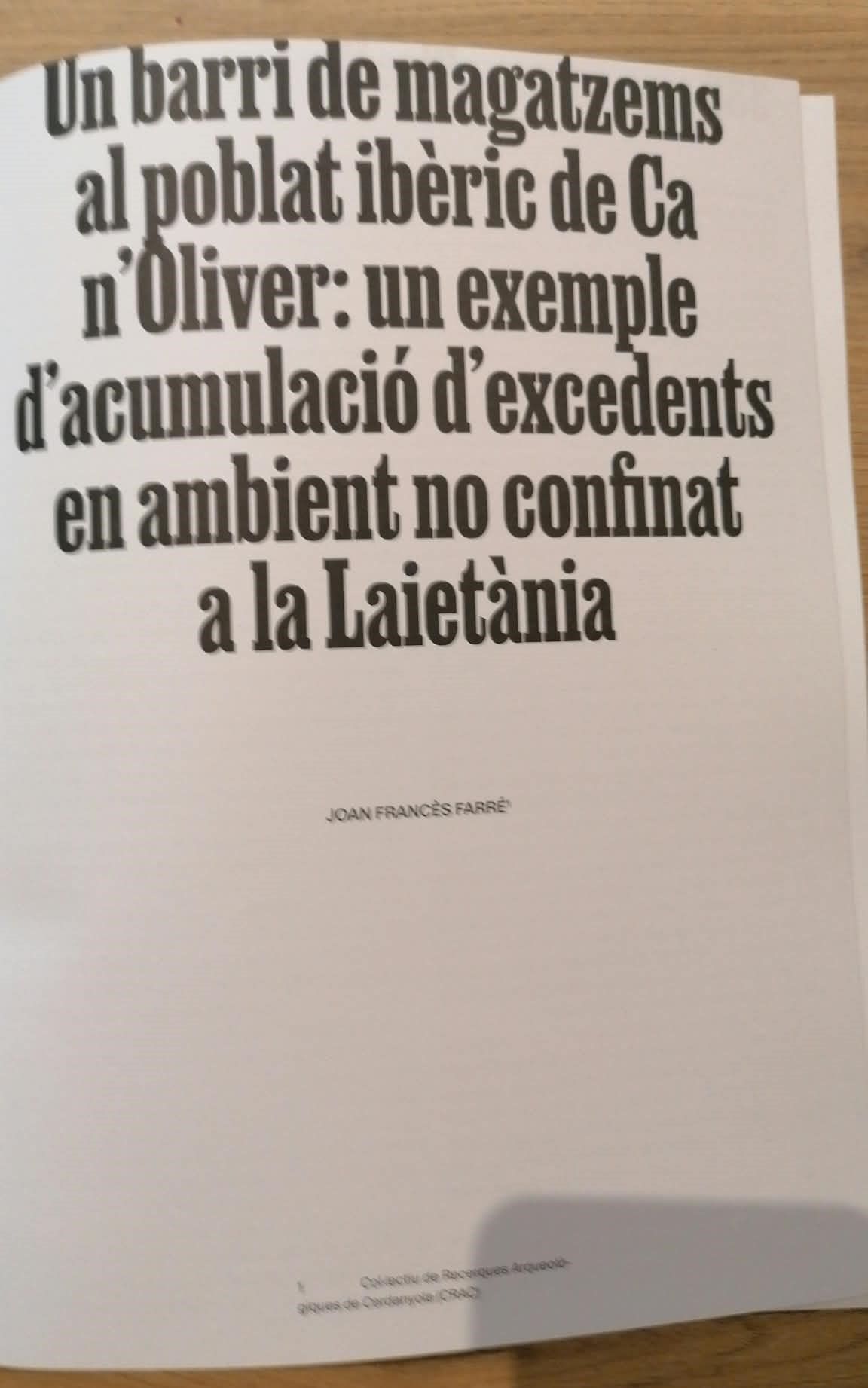 Article de Joan Francès Farré sobre els magatzems del poblat ibèric de Ca n’Oliver. FOTO: CRAC