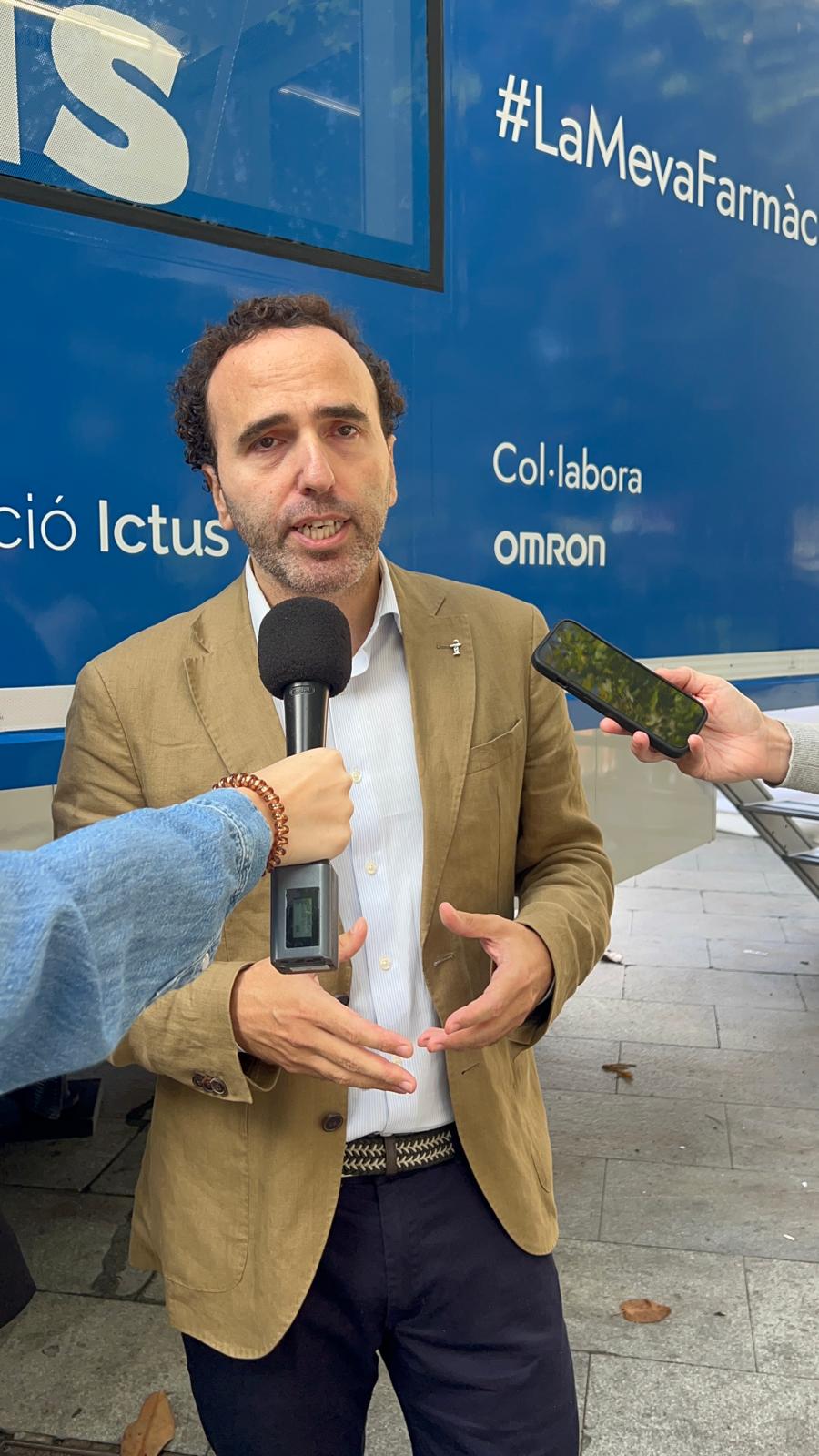 Jordi Casas, president del Col·legi de Farmacèutics de Barcelona, durant la presentació de la campanya. FOTO: Judit Josa