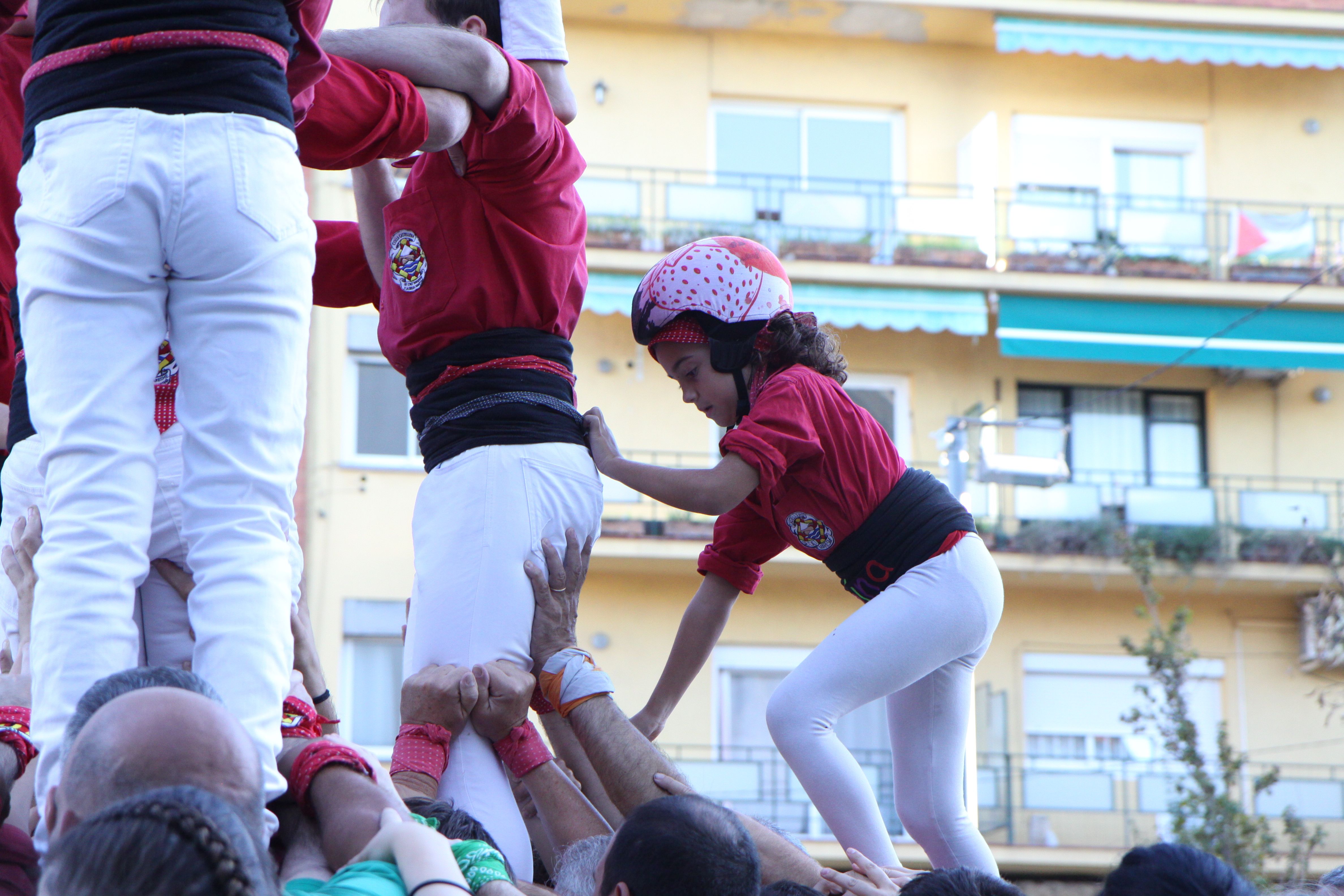 El pom de dalt es prepara per pujar. Foto: Laia Jubany