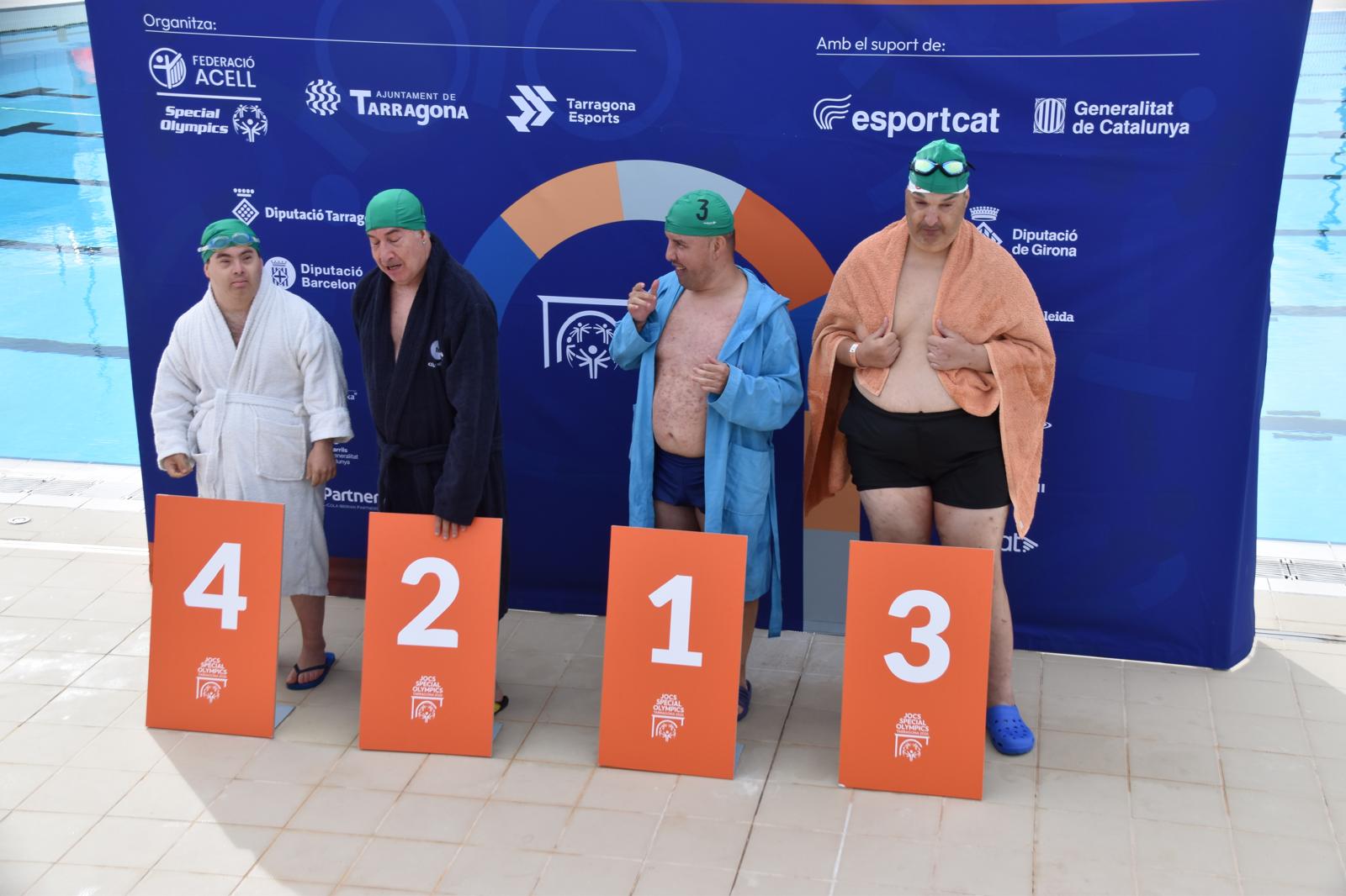 Un dels podis de natació dels Jocs Special Olympics Tarragona 2026. FOTO: Cedida per Aspadi.