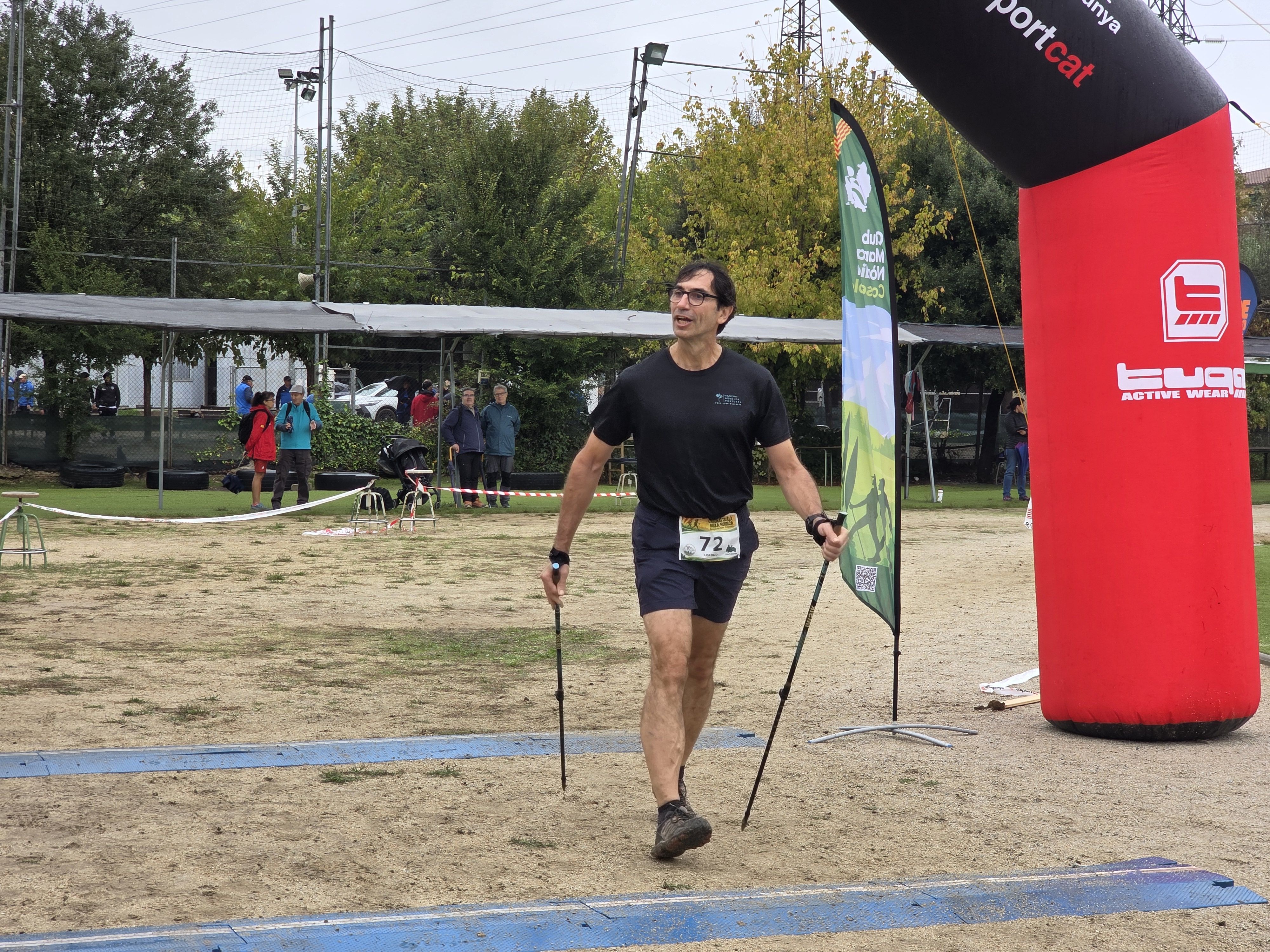 La pluja no ha aturat el Campionat de Catalunya de Marxa Nòrdica “Ciutat de Cerdanyola” . FOTO: Marc Mata