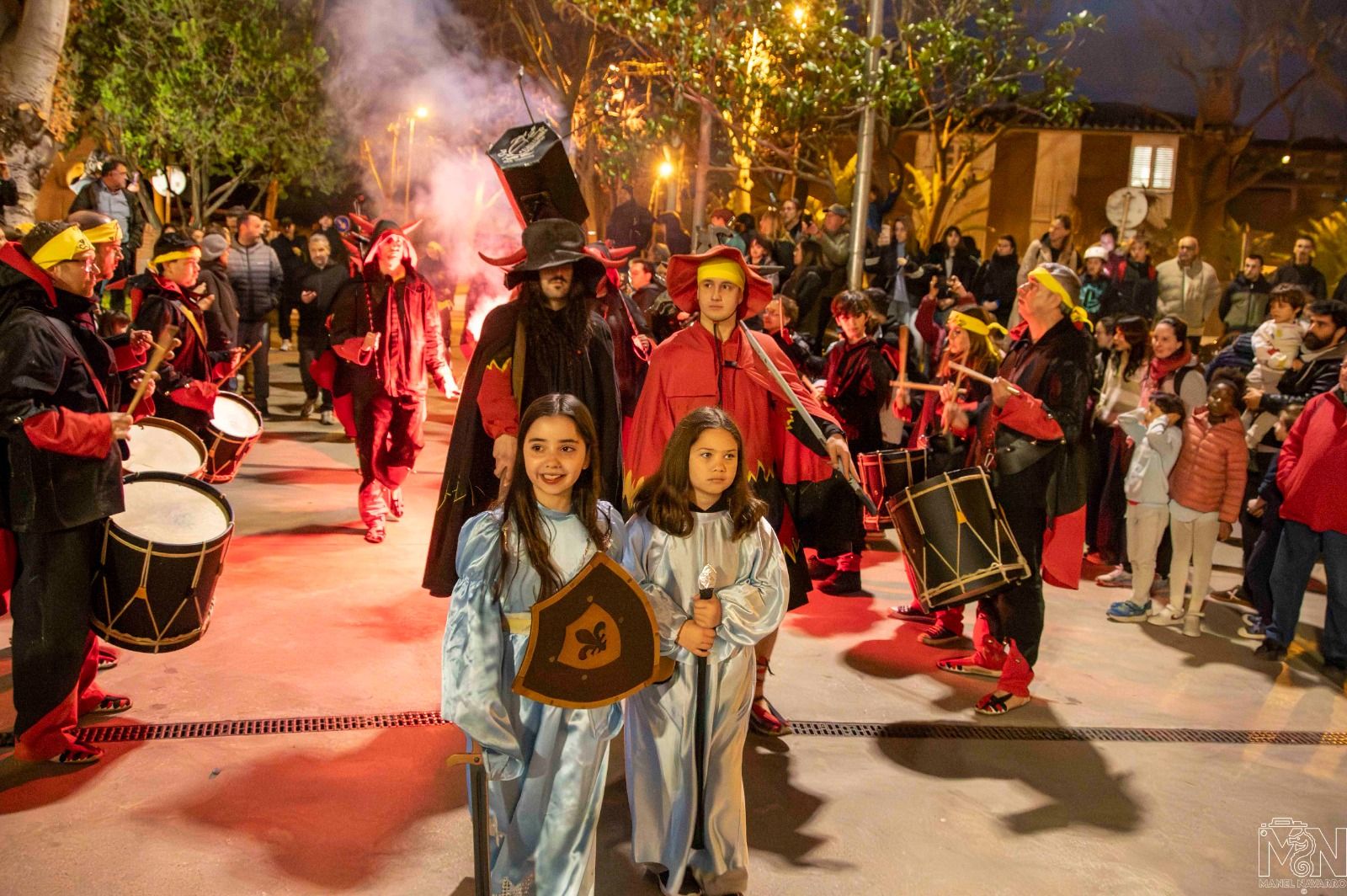 Com els angelets, les figures de Sant Miquel i Sant Martí participaran en el seguici de Fures i Diables de Cerdanyola. FOTO: Cedida
